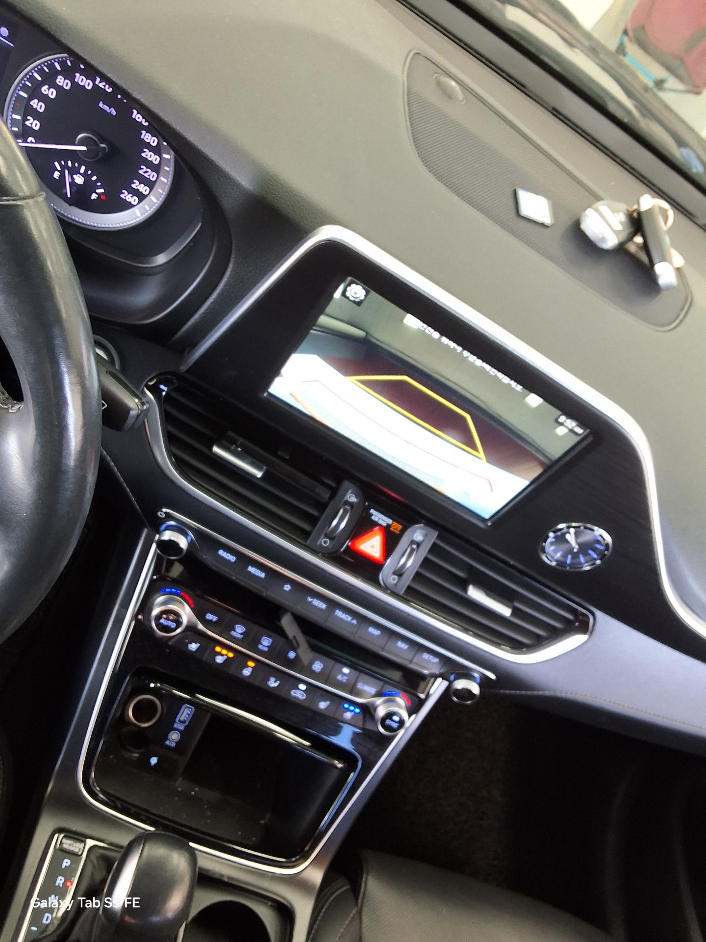 Hyundai Grandeur 2019 - Image 18
