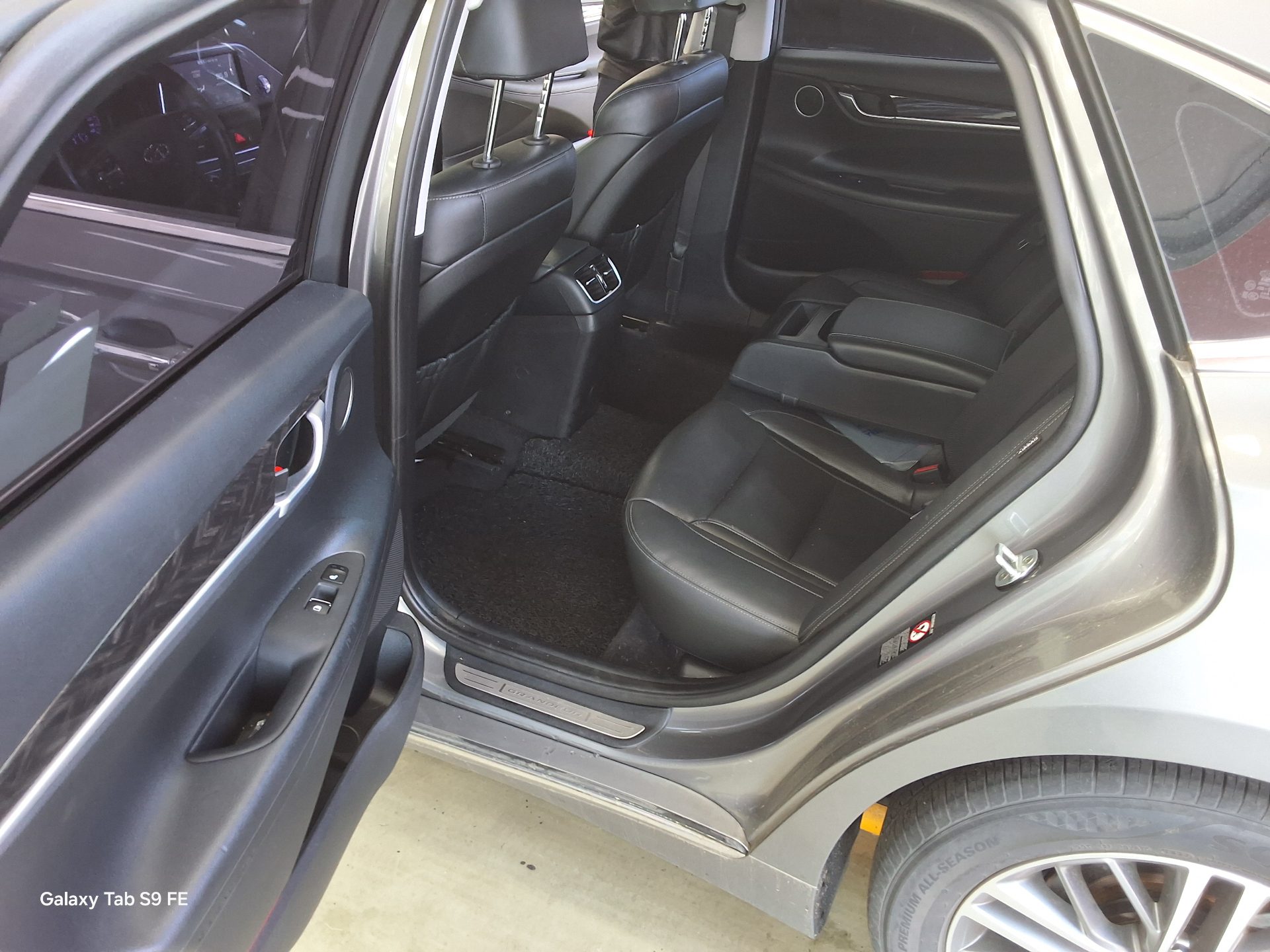 Hyundai Grandeur 2019 - Image 11