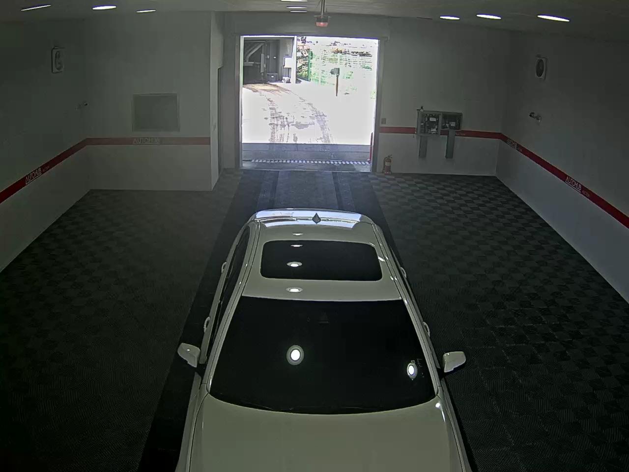 BMW 5 Series 2016 - Image 6