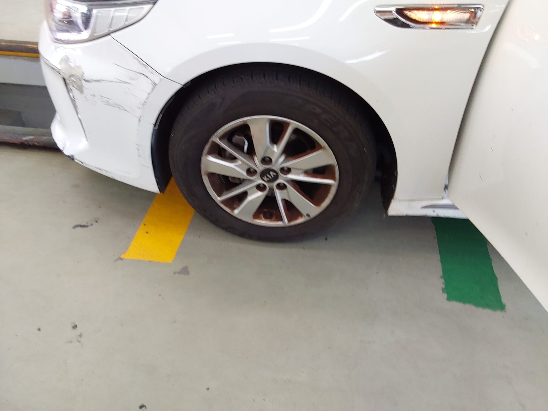 Kia K5 2016 - Image 21