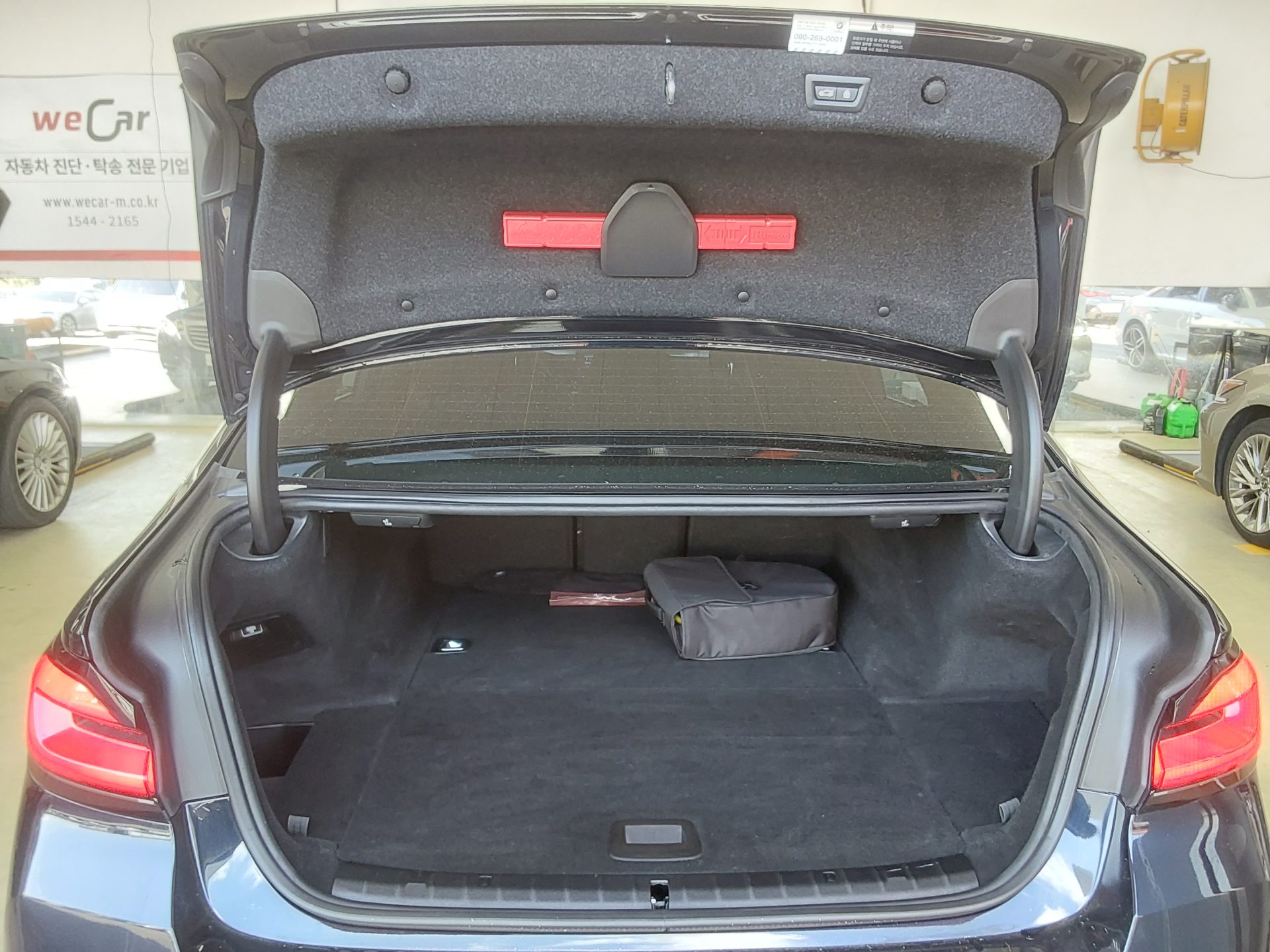 BMW 5 Series 2021 - Image 14