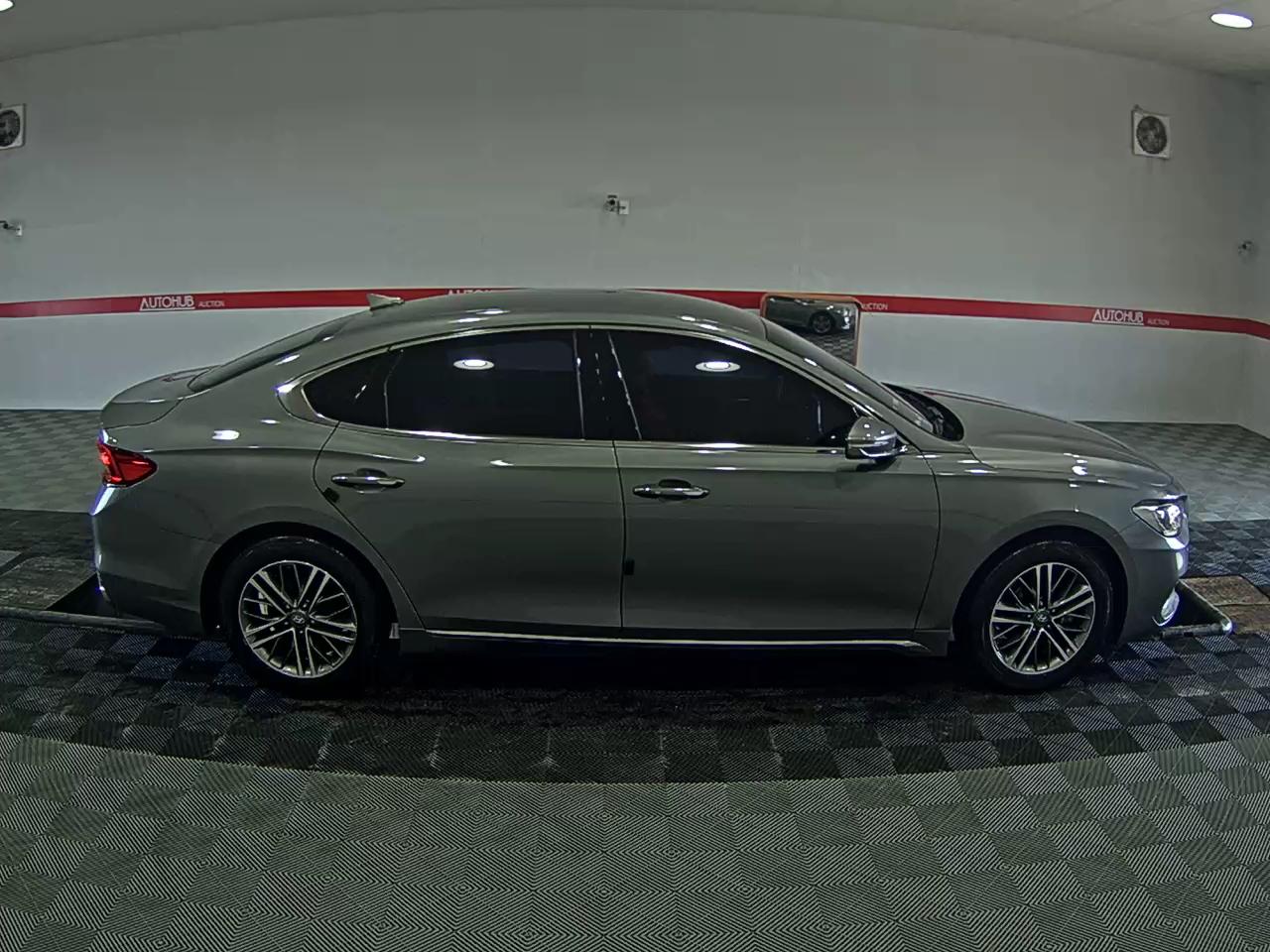 Hyundai Grandeur 2019 - Image 3