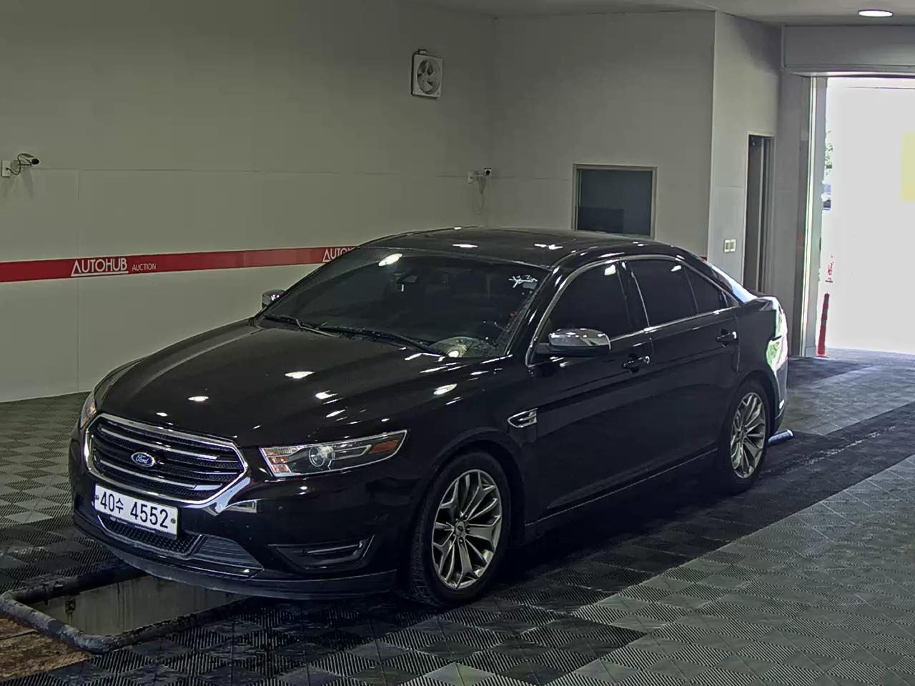 Ford Ford Mustang