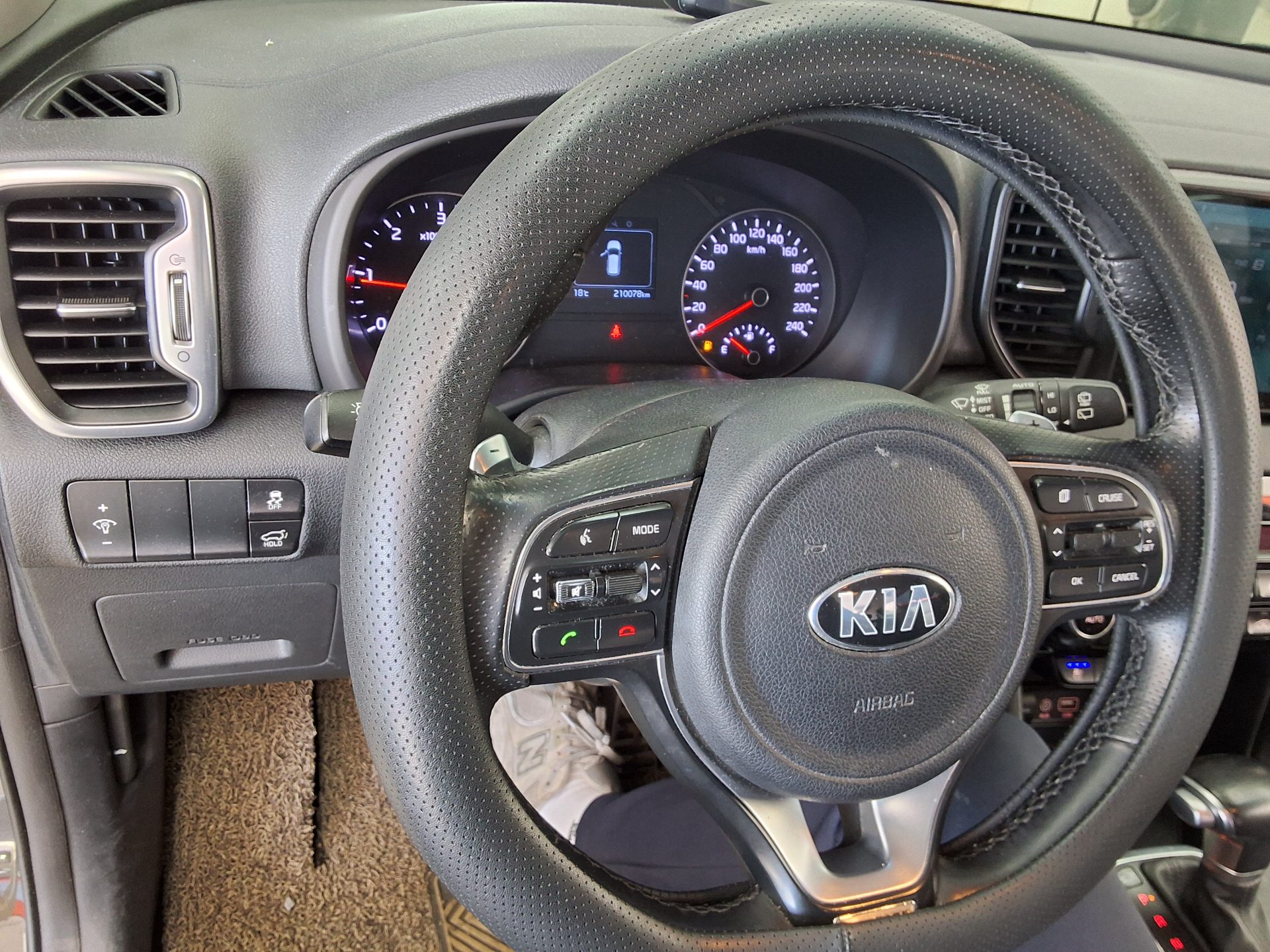 Kia Sportage 2016 - Image 16