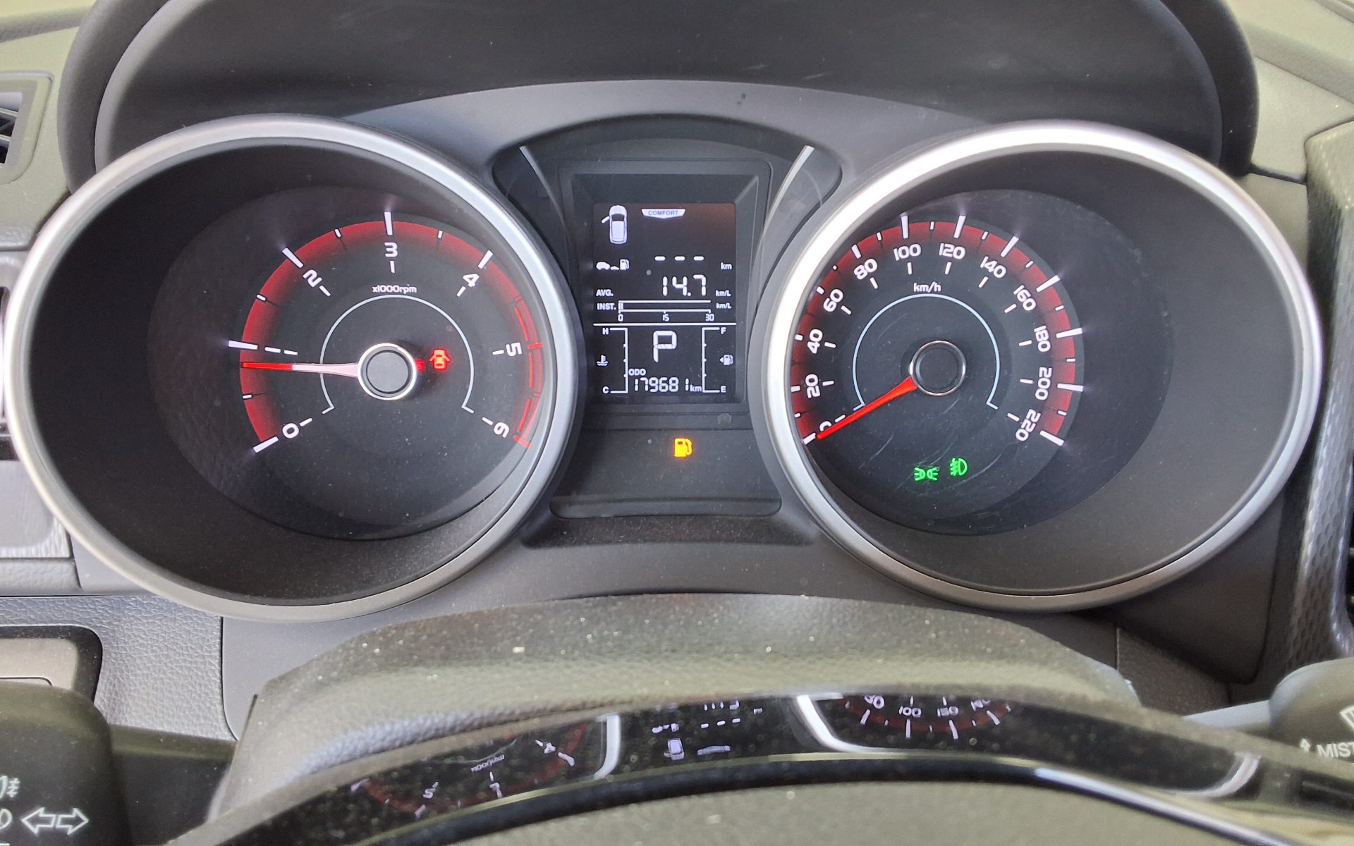 KG Mobility Tivoli 2016 - Image 8