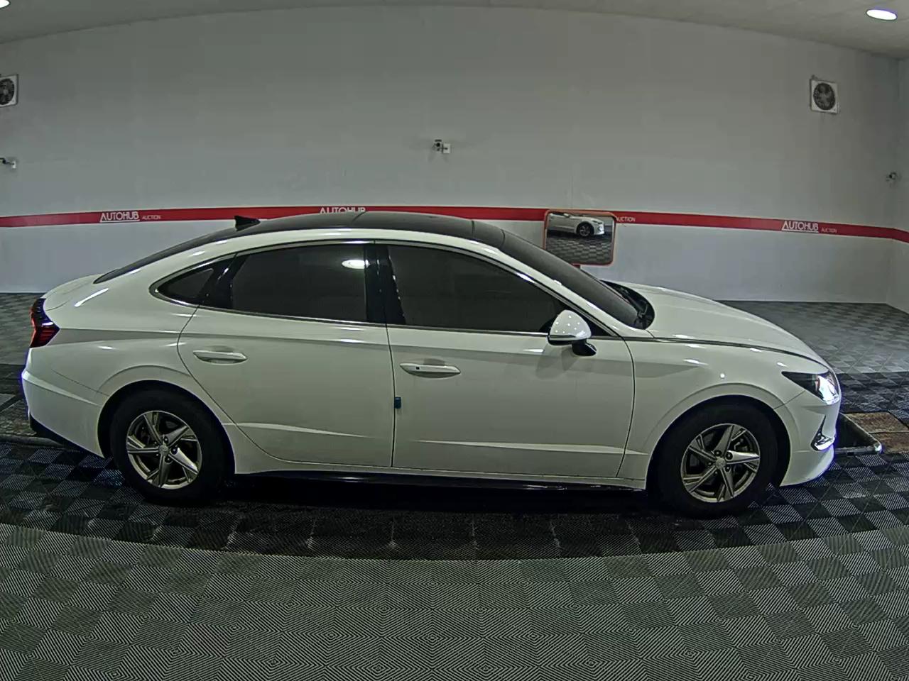 Hyundai Sonata 2020 - Image 3