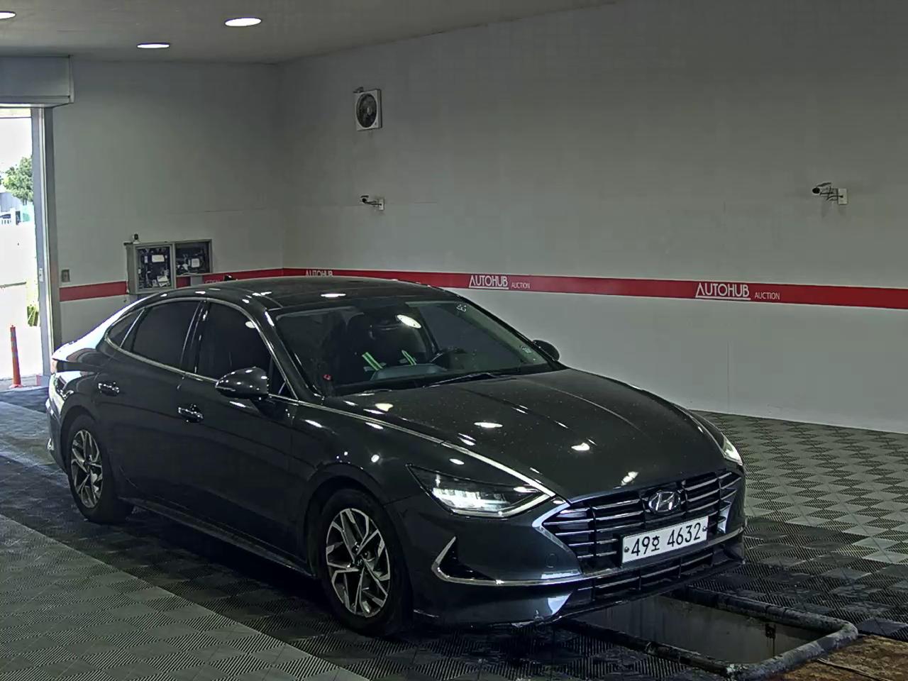 Hyundai Sonata 2020 - Image 2