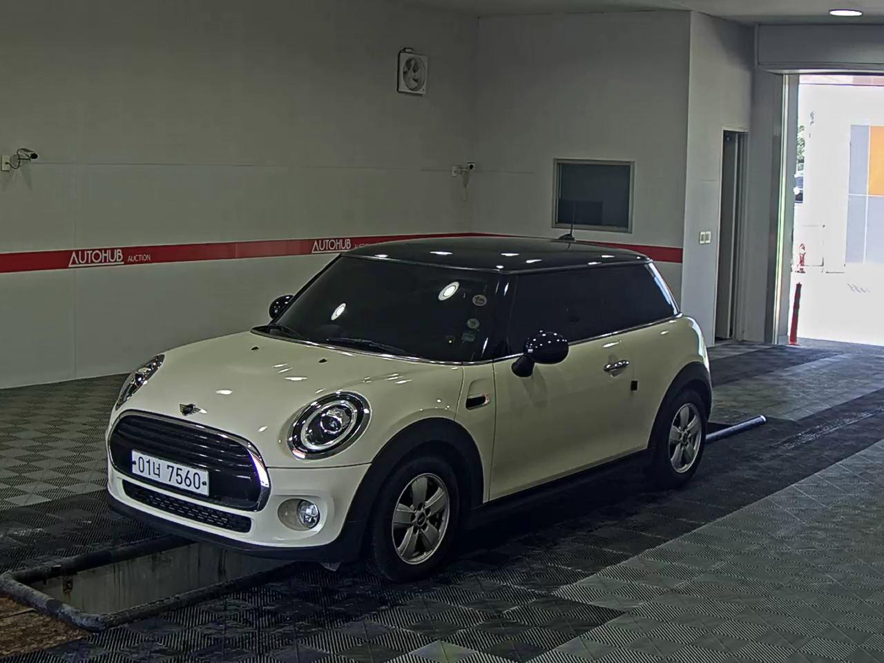 MINI COOPER (3RD GEN)