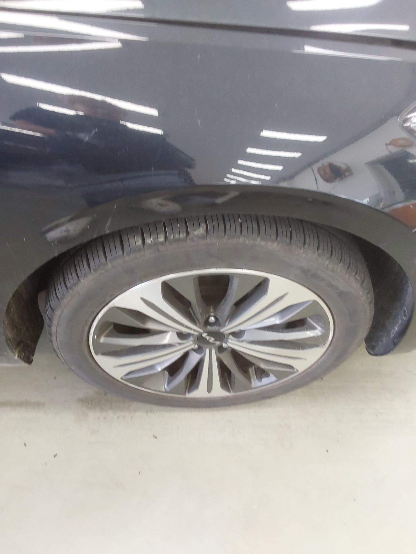 Kia K8 2022 - Image 21