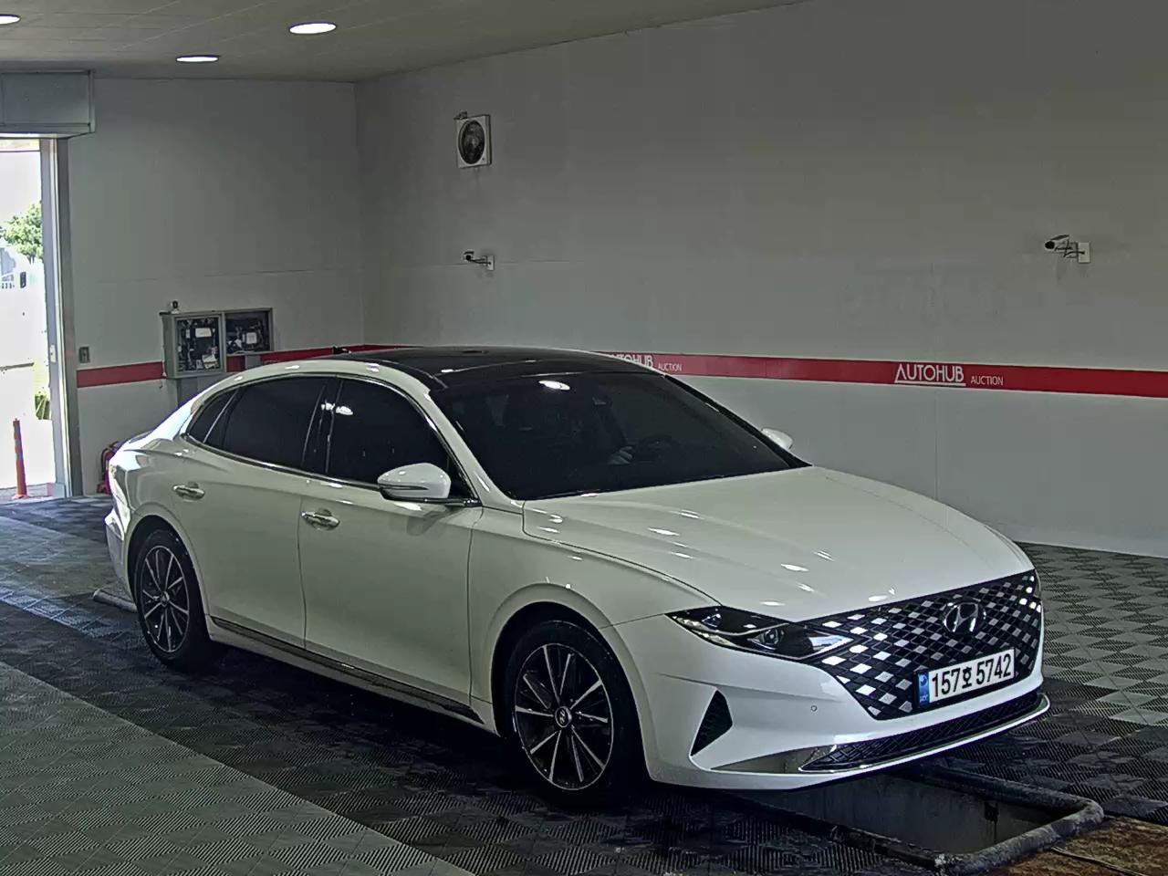 2021 - hyundai grandeur
