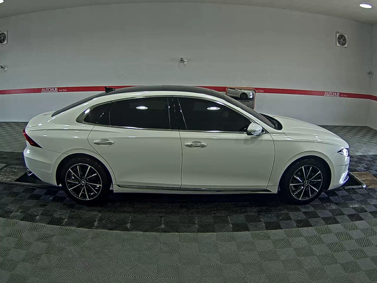 2021 - hyundai grandeur