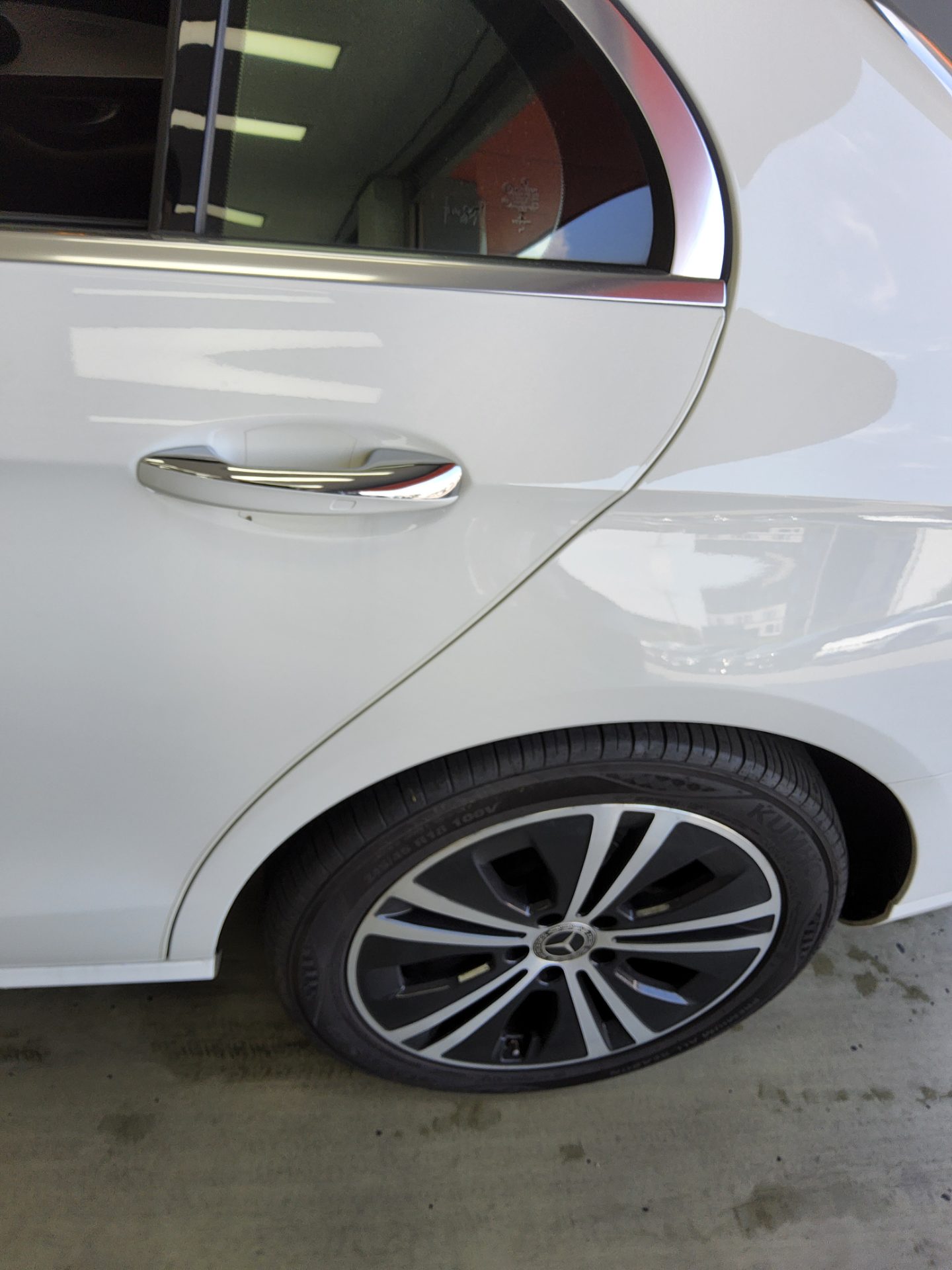 Mercedes-Benz E-Class 2021 - Image 20