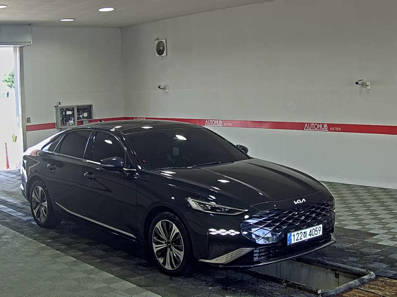 Kia K8 2022 - Image 2