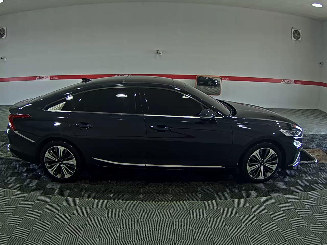 Kia K8 2022 - Image 3