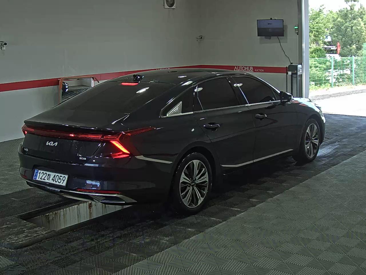 Kia K8 2022 - Image 4