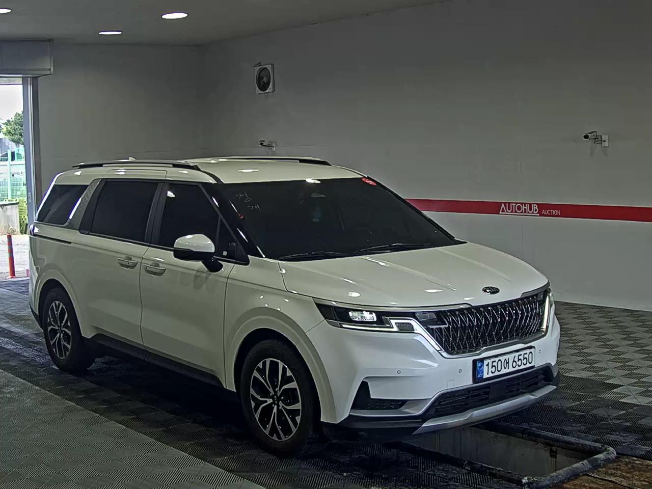 Kia SEDONA 2021 - Image 2