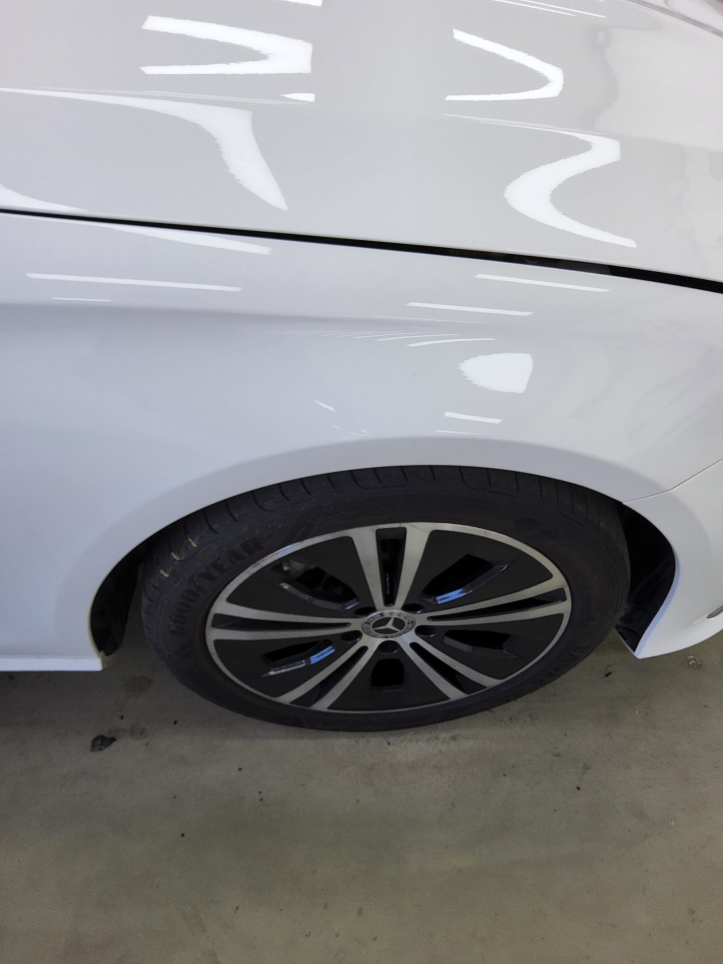 Mercedes-Benz E-Class 2021 - Image 21