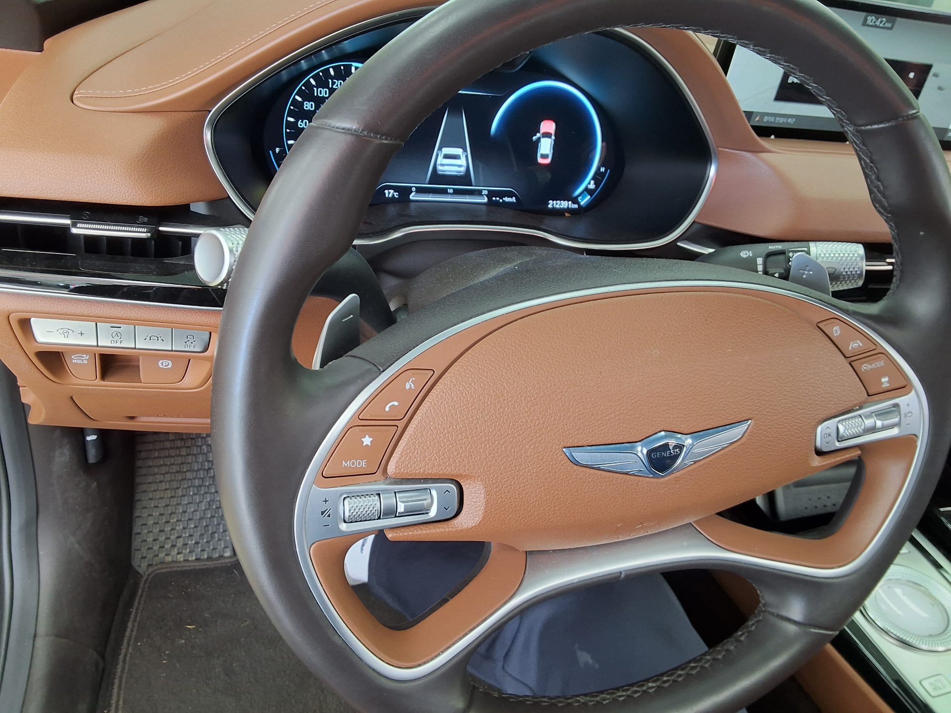 Hyundai Genesis 2021 - Image 16