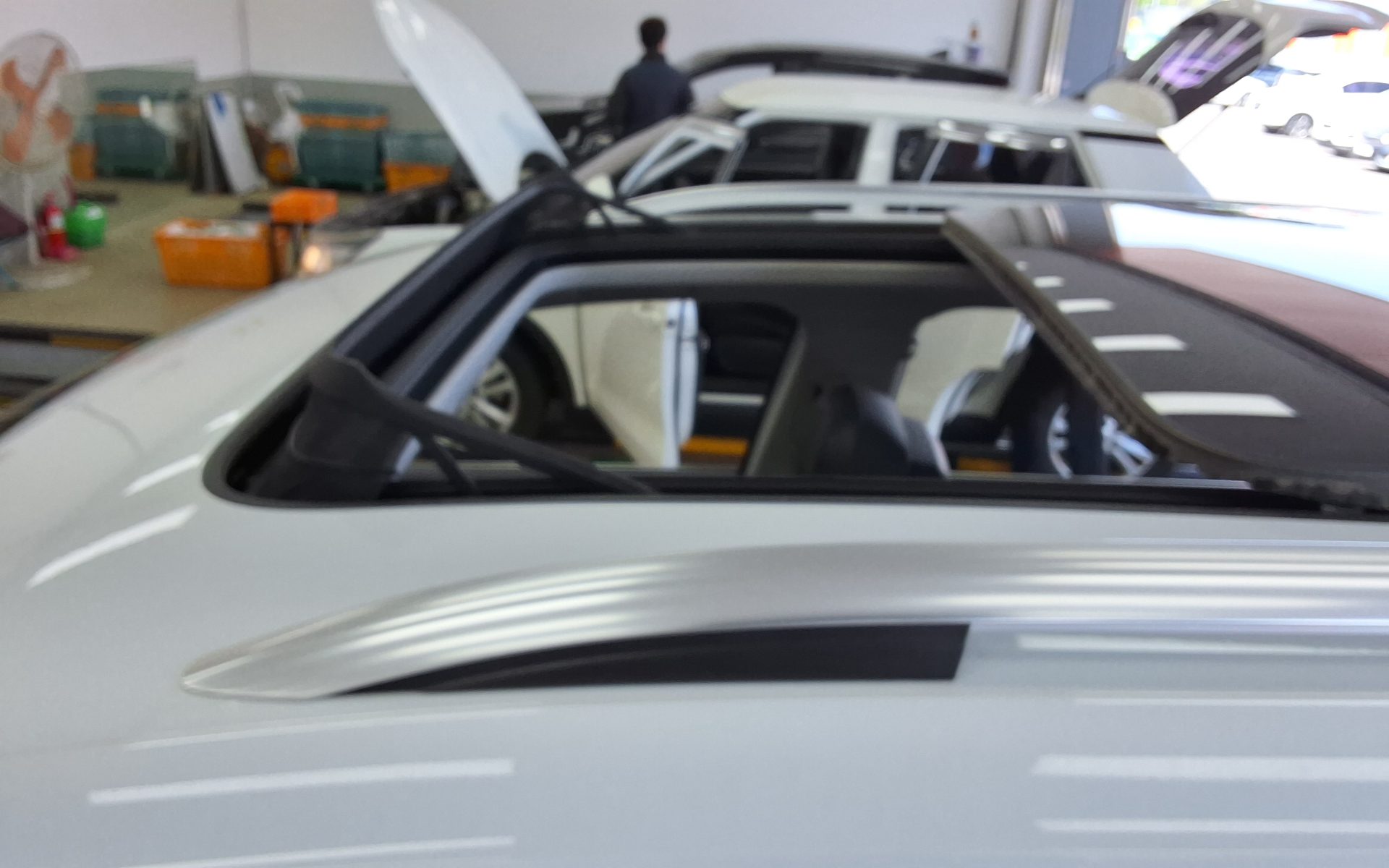 Volkswagen Tiguan 2023 - Image 20