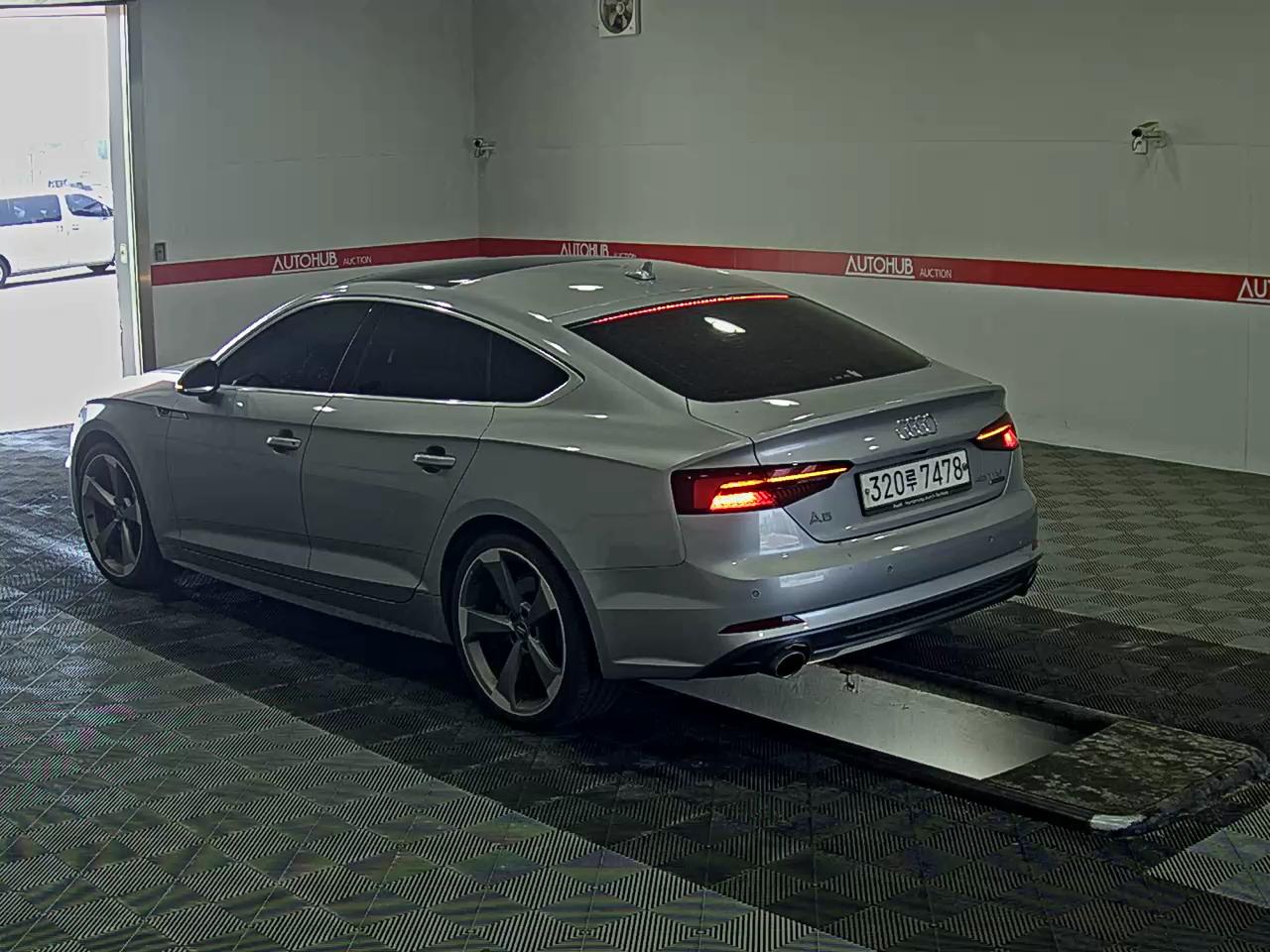 Audi A5 2019 - Image 5