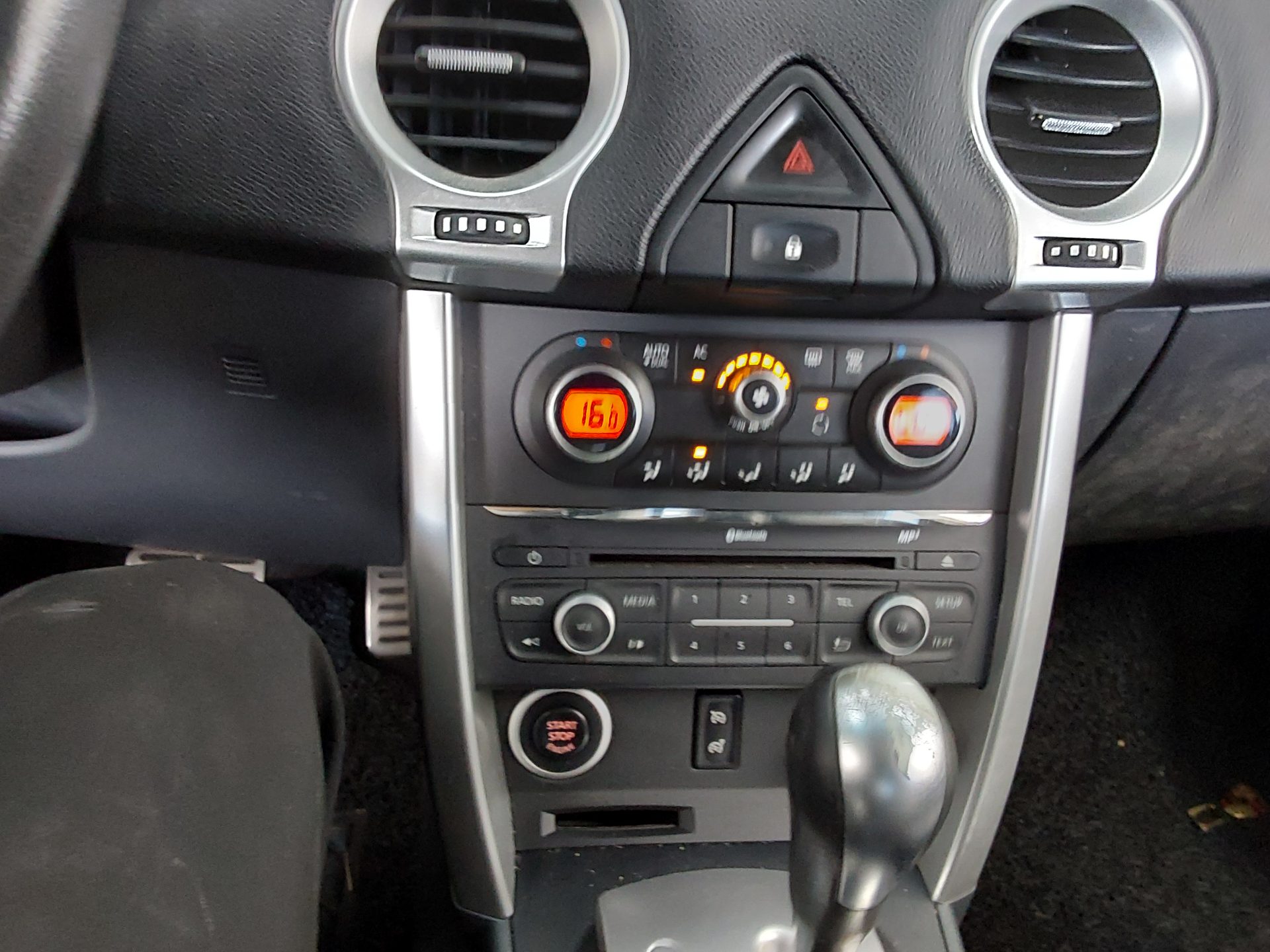 Renault Samsung QM5 2014 - Image 18