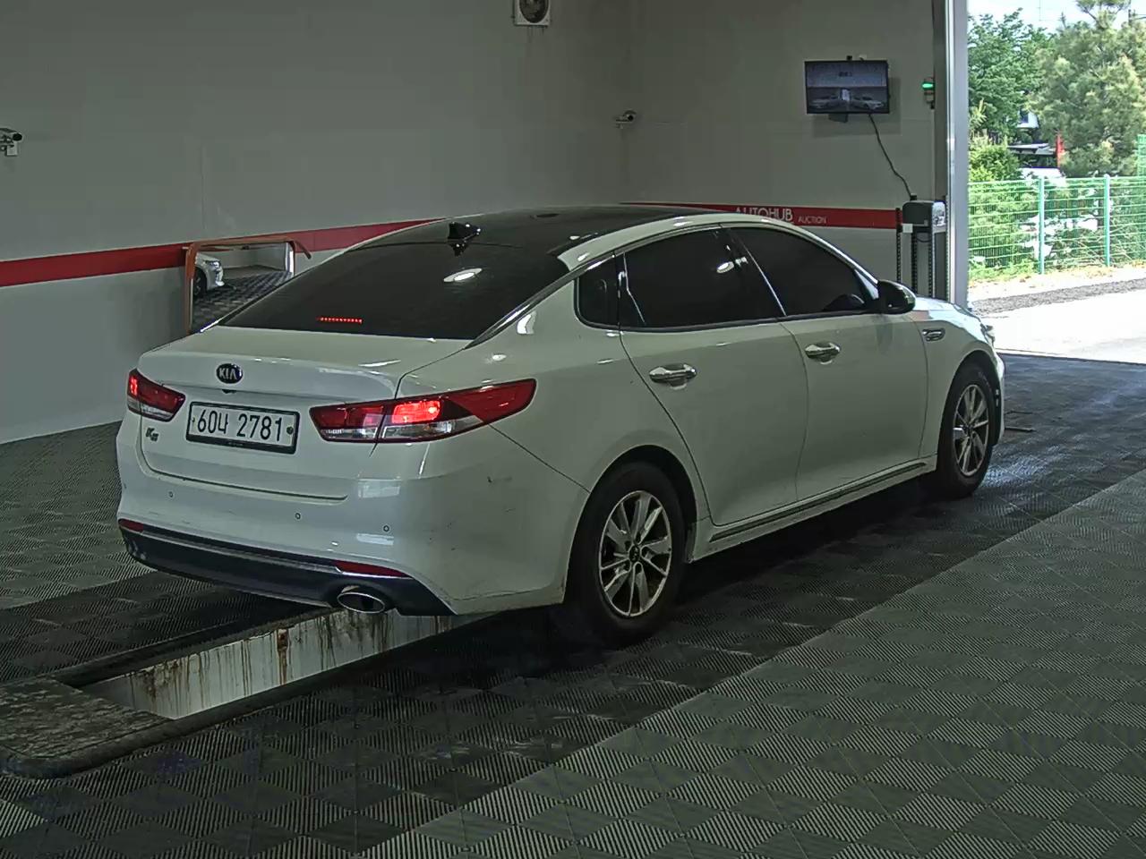 Kia K5 2016 - Image 4
