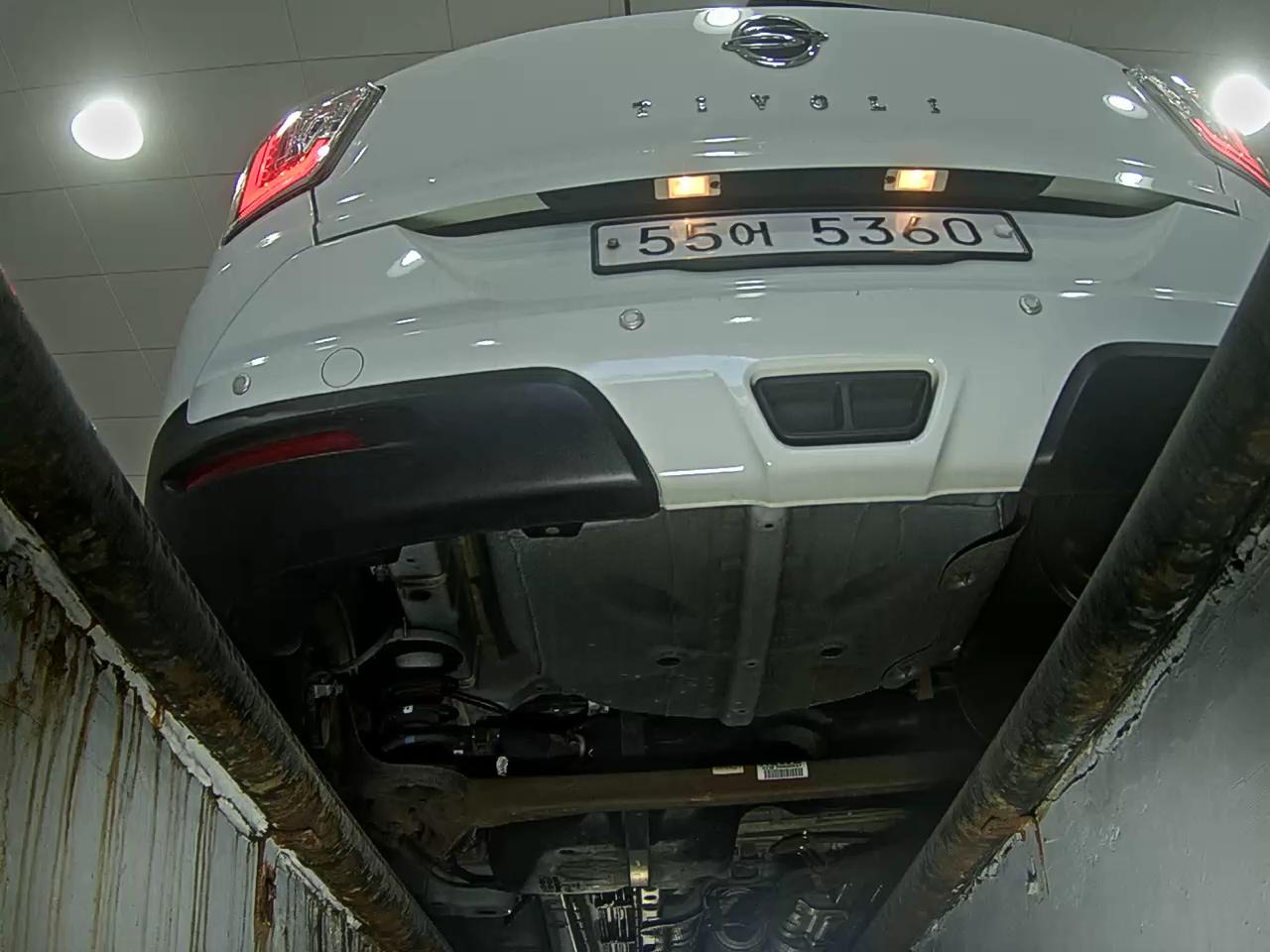KG Mobility Tivoli 2016 - Image 7