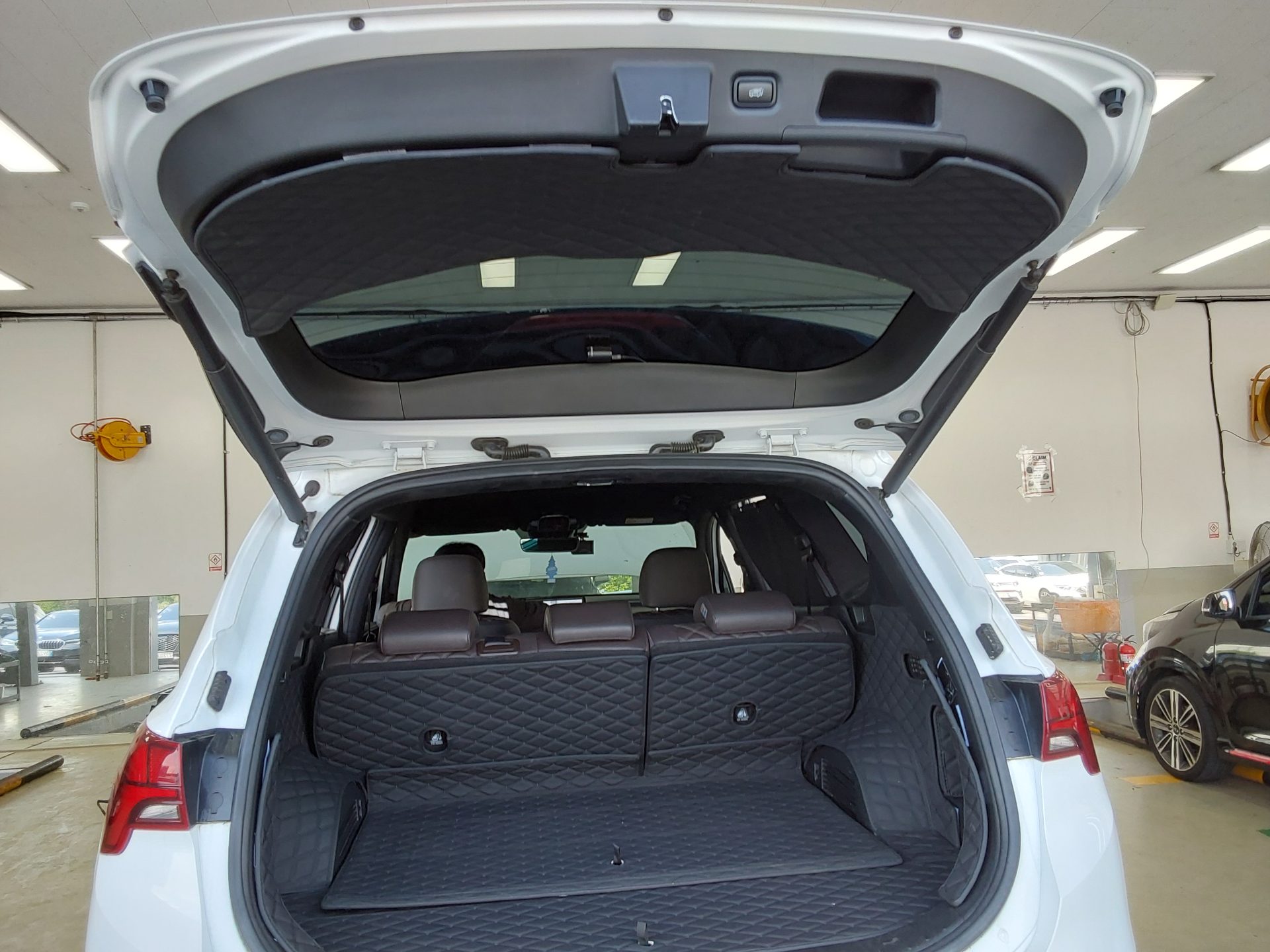 Hyundai Santa Fe 2021 - Image 15