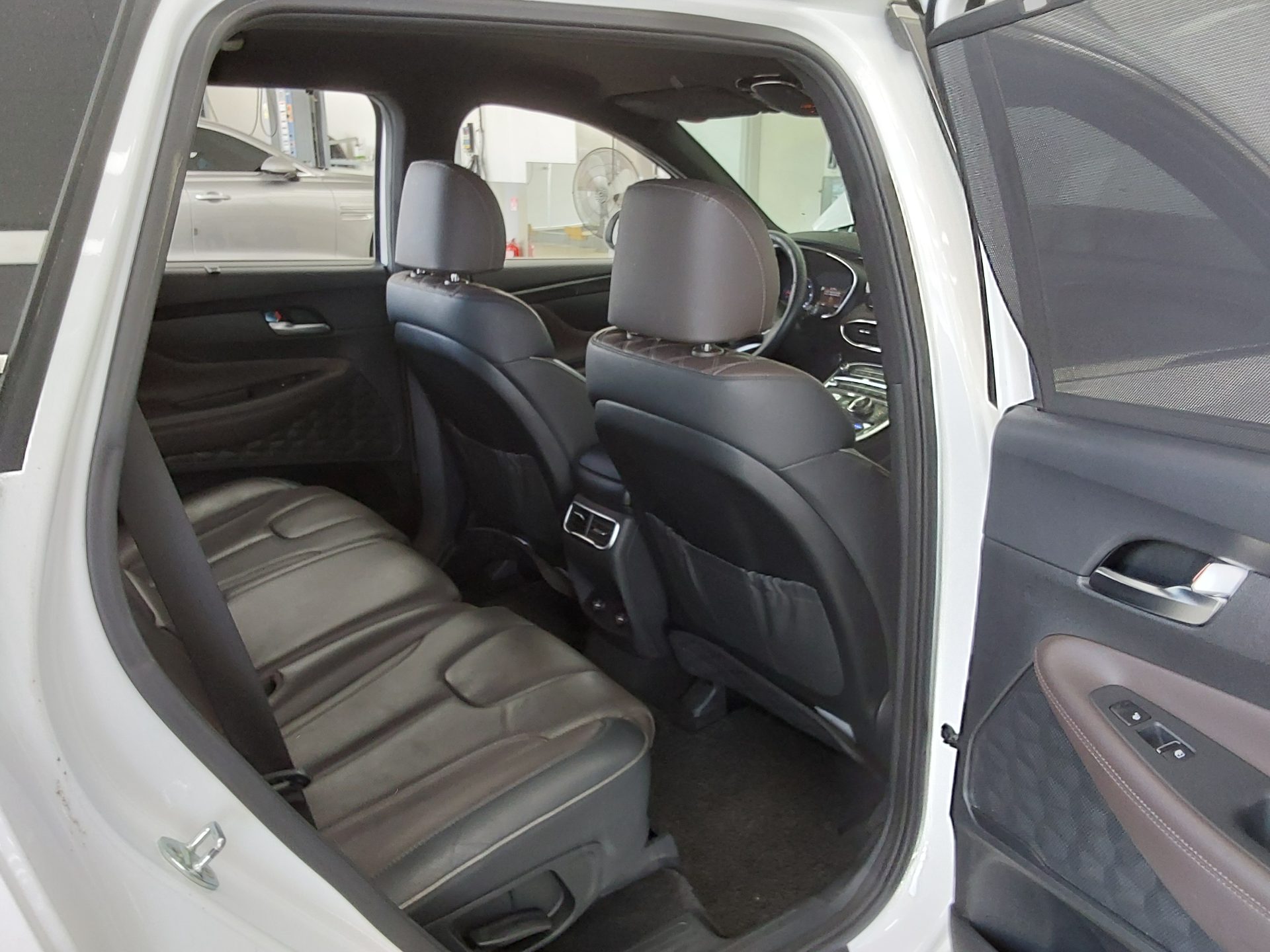 Hyundai Santa Fe 2021 - Image 13