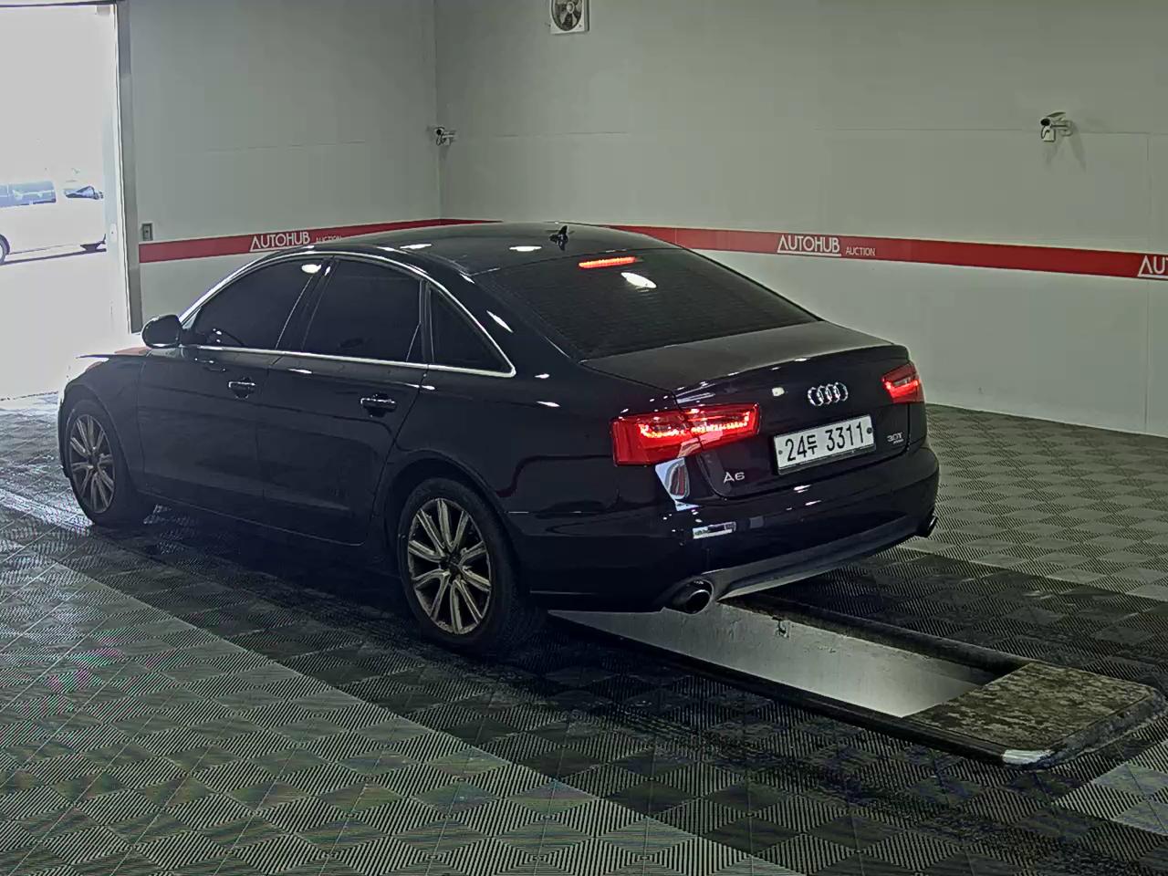 Audi A6 - 5