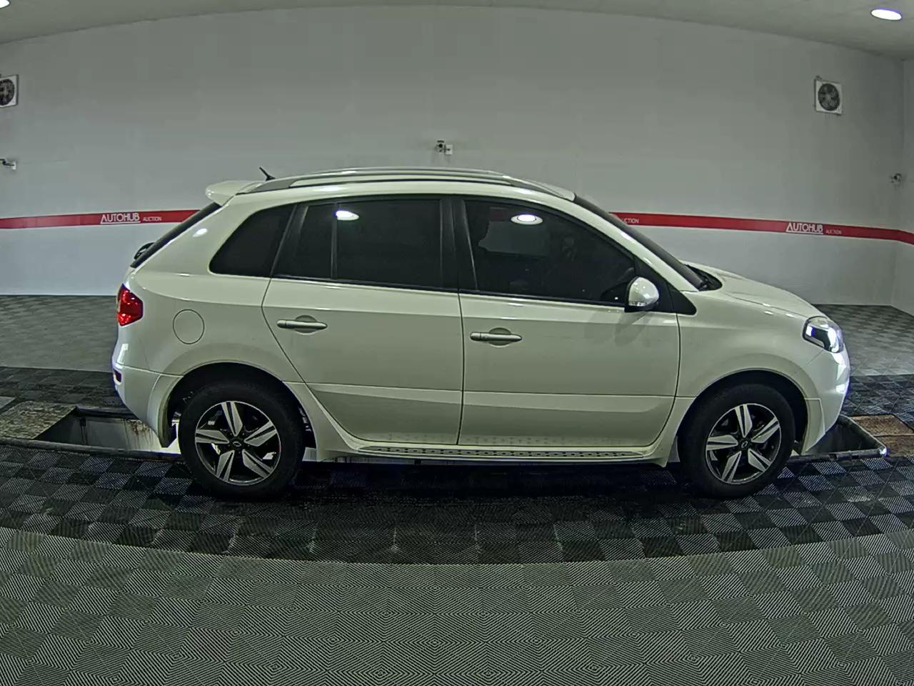 Renault Samsung QM5 2014 - Image 3