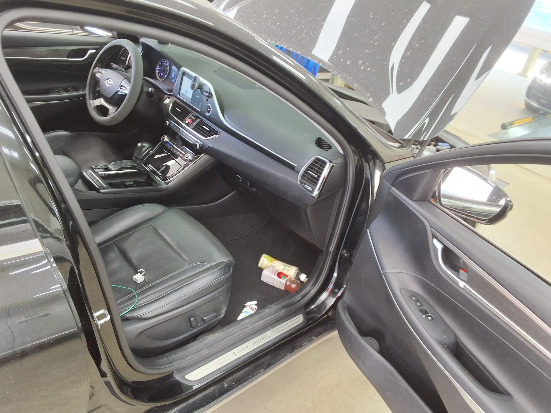 Hyundai Grandeur 2017 - Image 13