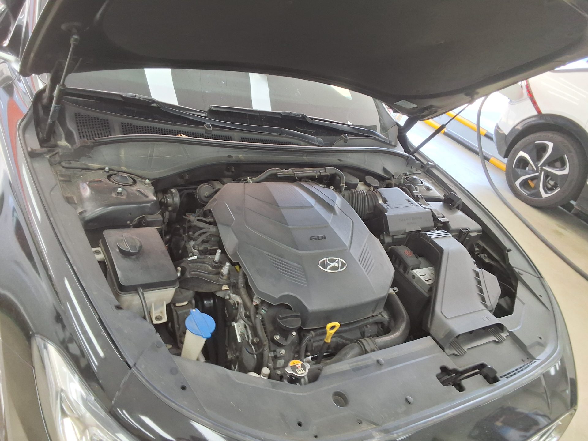 Hyundai Grandeur 2017 - Image 19