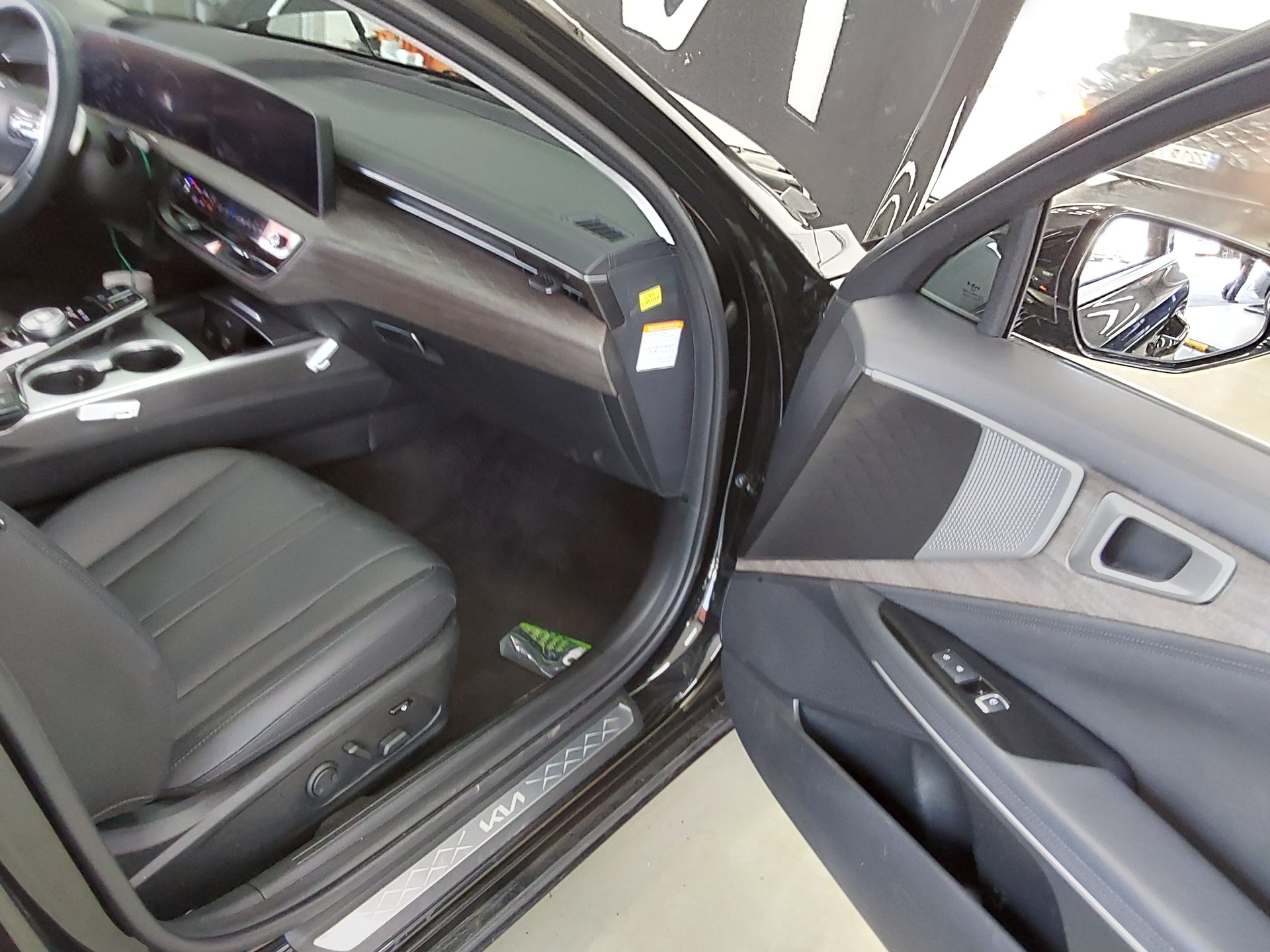Kia K8 2024 - Image 14