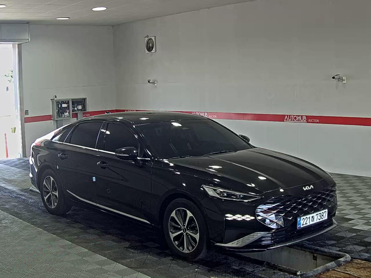 Kia K8 2024 - Image 2