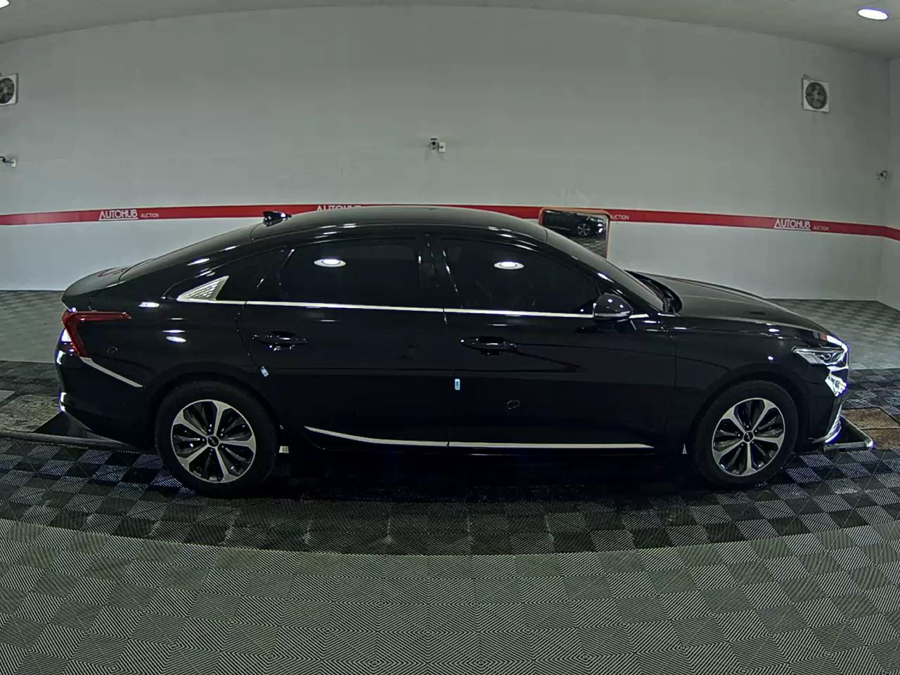 Kia K8 2024 - Image 3