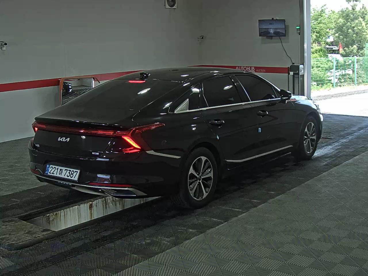 Kia K8 2024 - Image 4