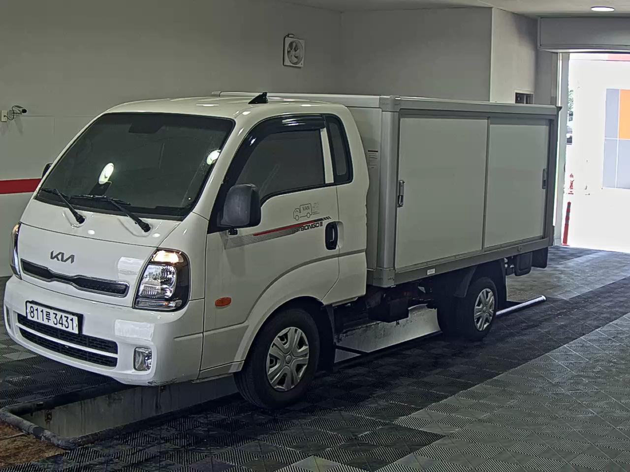 Chrysler Cargo