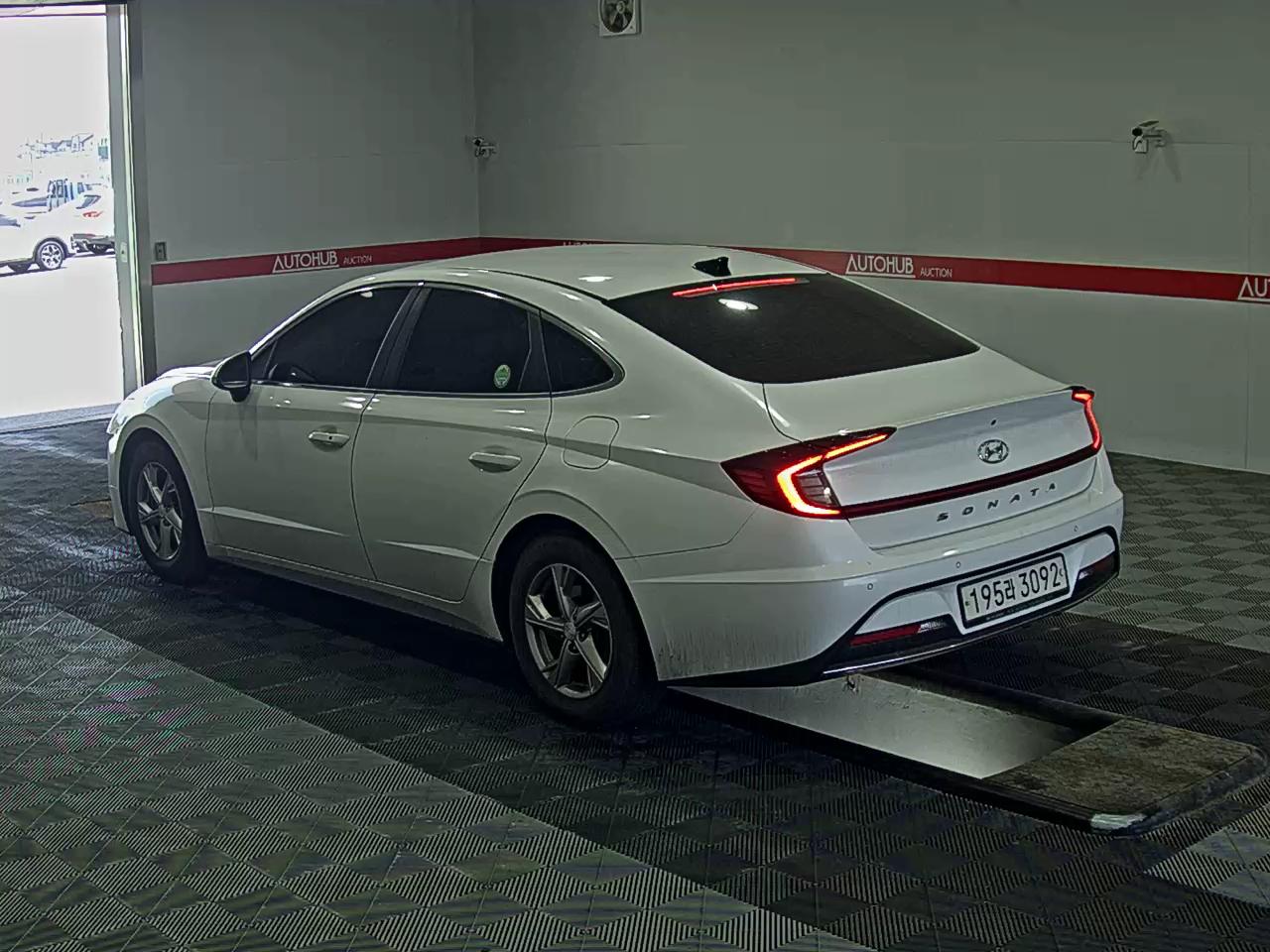 Hyundai Sonata 2020 - Image 5
