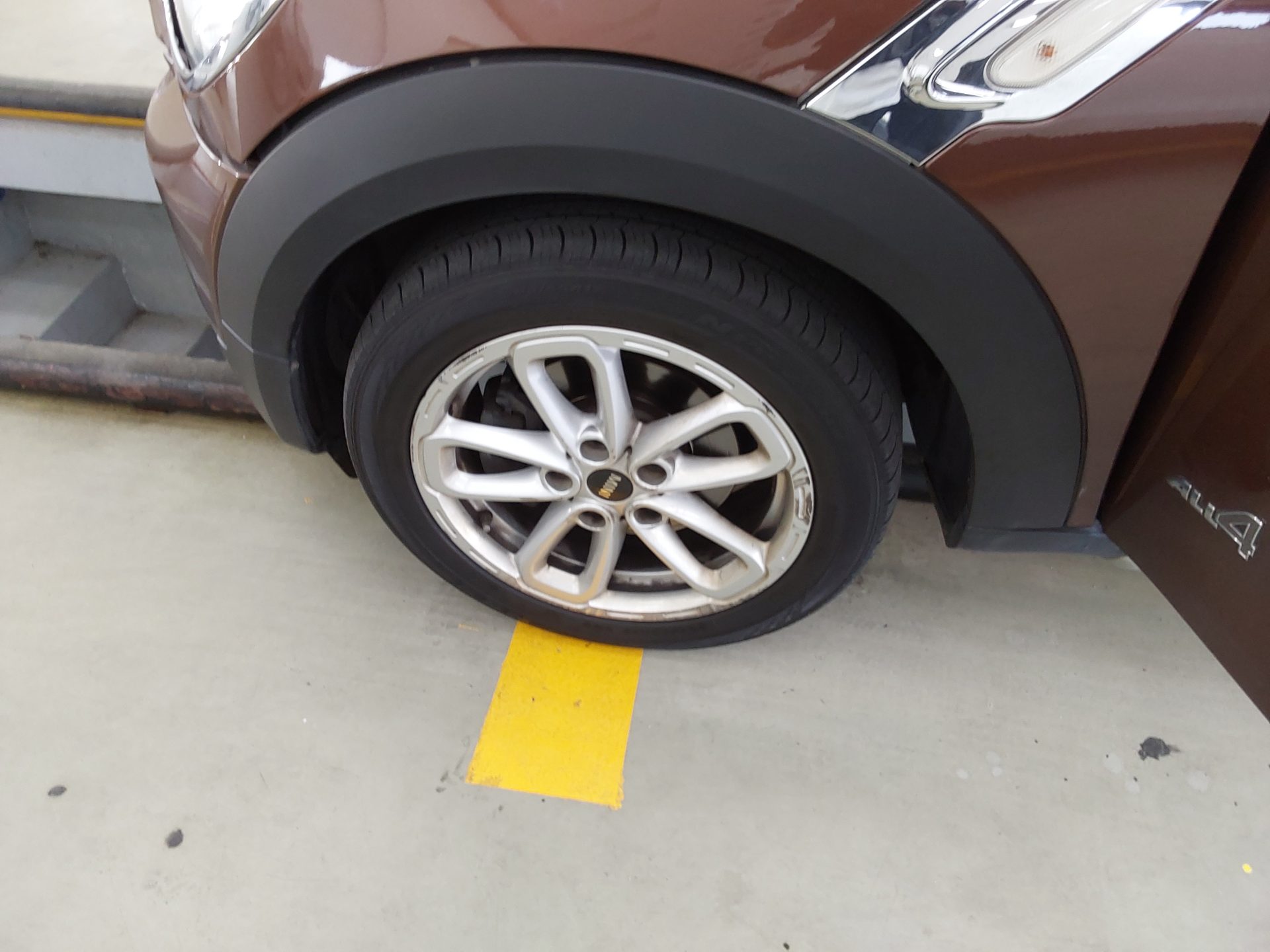 BMW MINI 2015 - Image 21