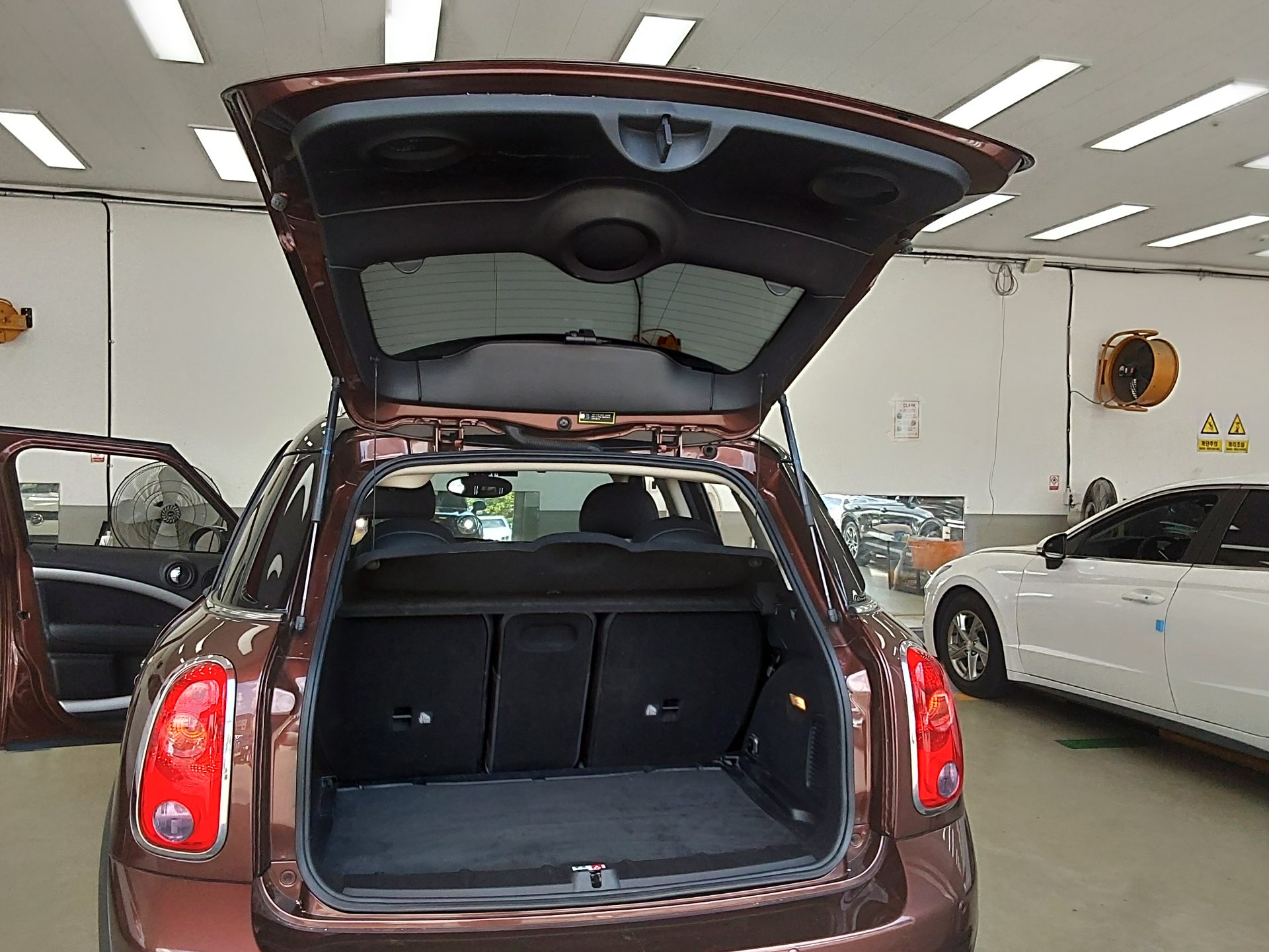 BMW MINI 2015 - Image 15