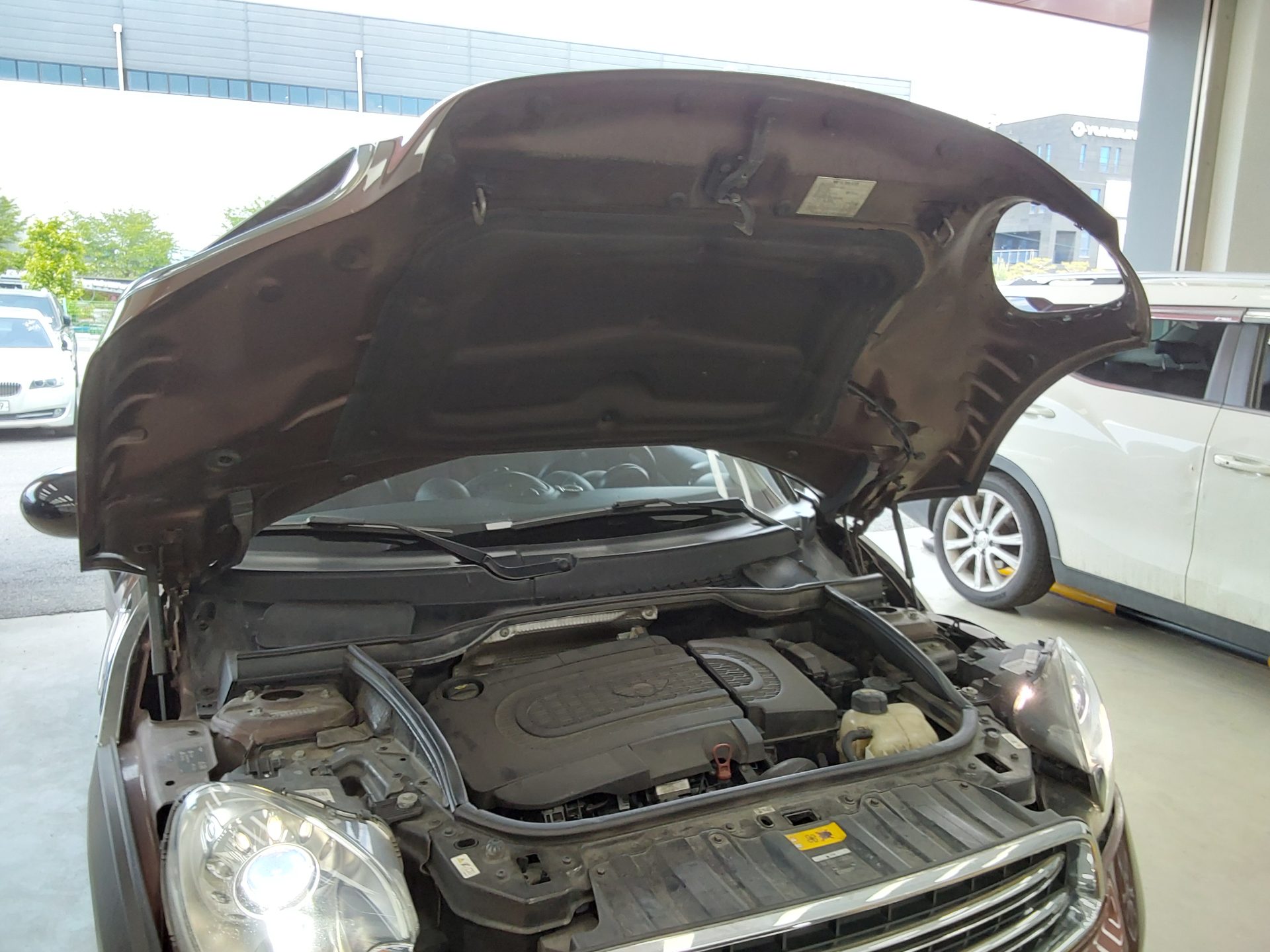 BMW MINI 2015 - Image 20