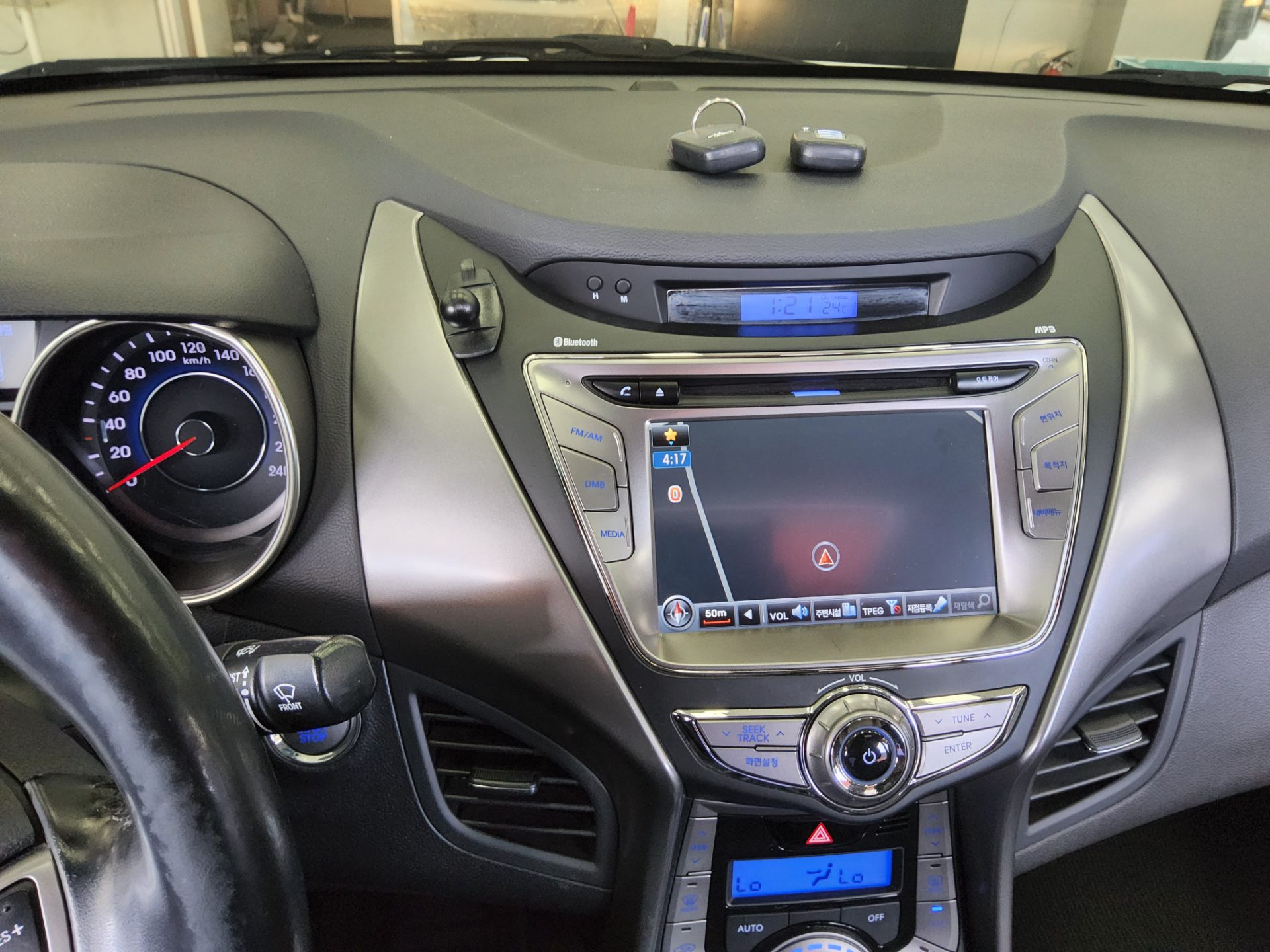 Hyundai Elantra 2013 - Image 16