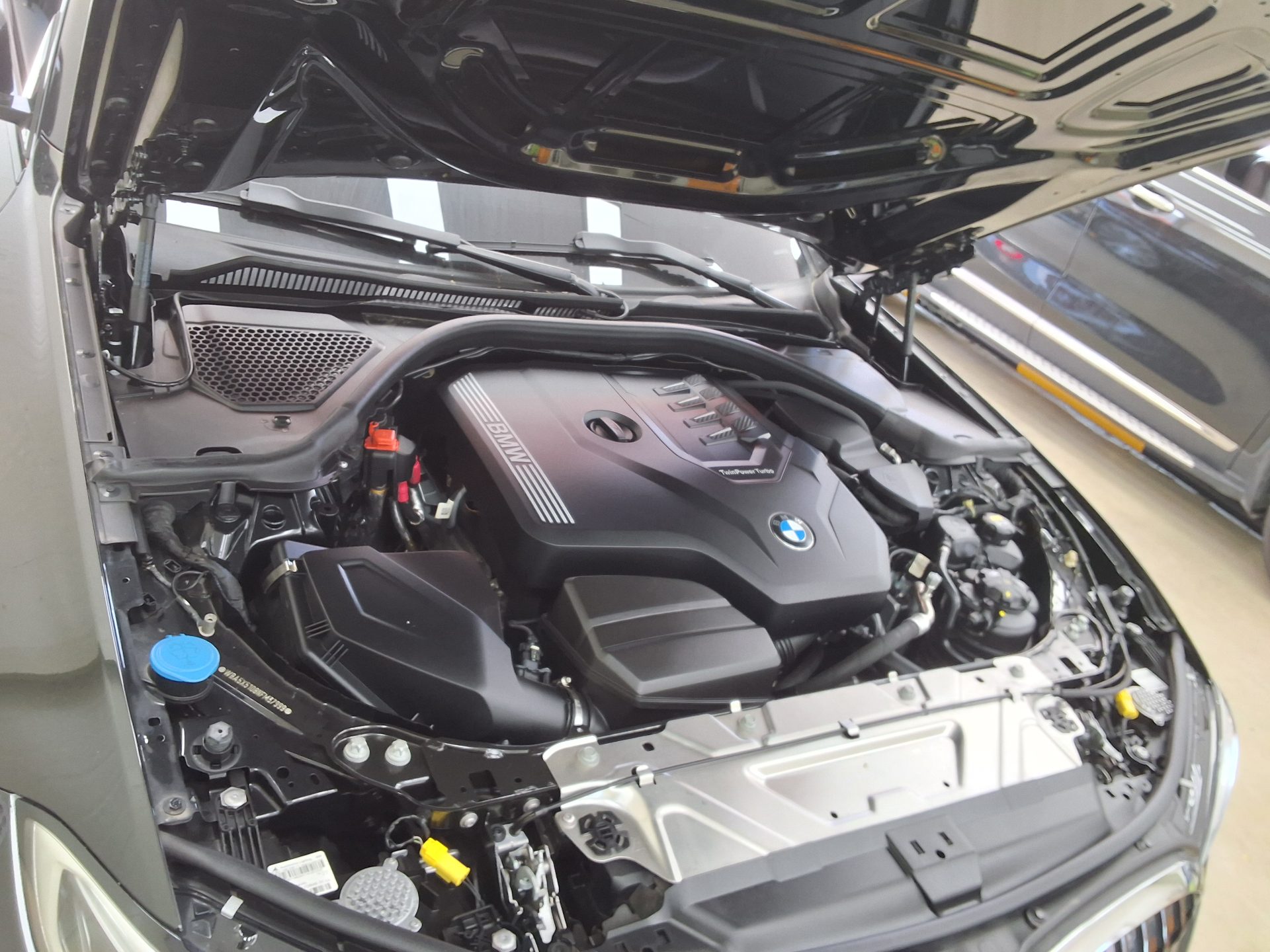 BMW 3 Series 2022 - Image 20