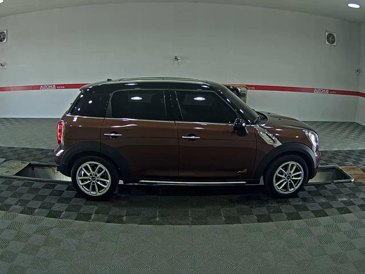 BMW MINI 2015 - Image 3