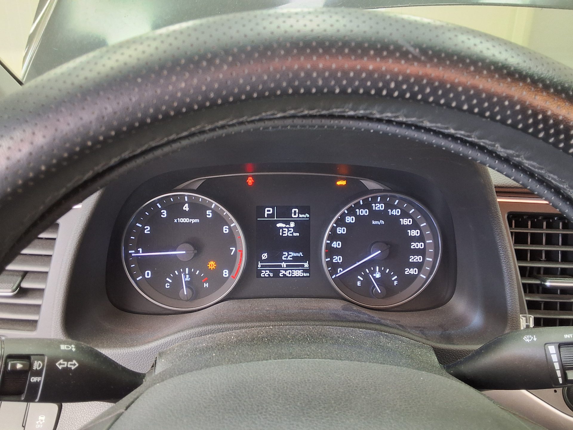 Hyundai Elantra 2016 - Image 8