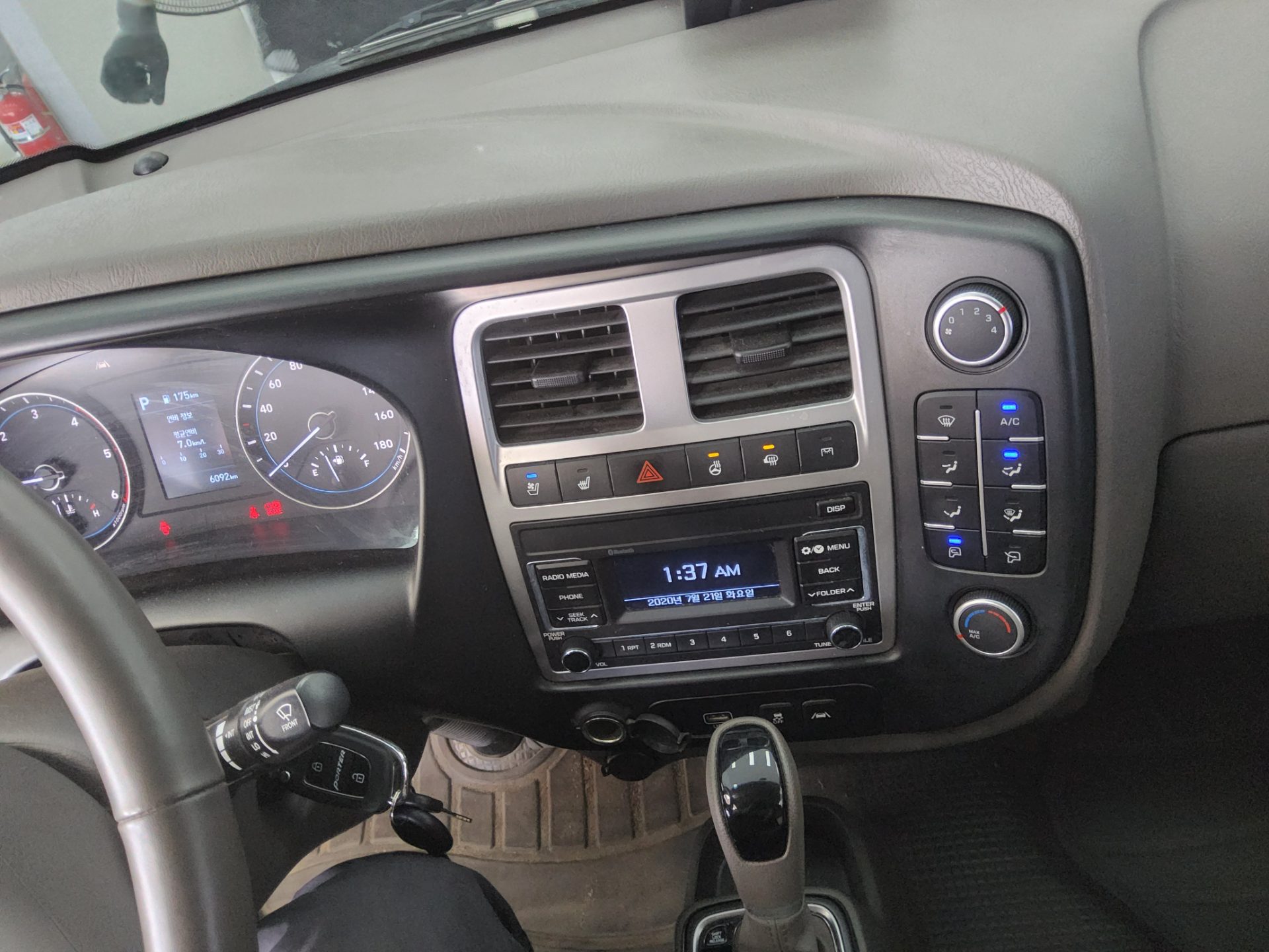 Hyundai Porter 2024 - Image 13