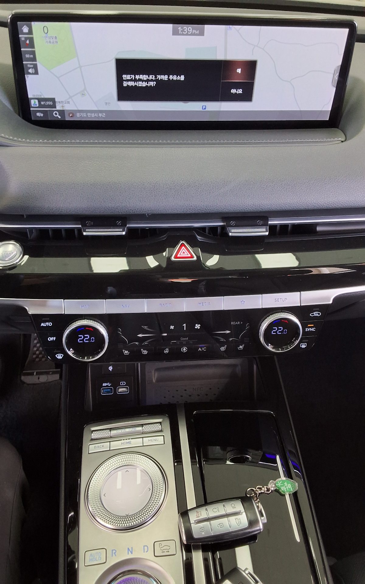 Hyundai Genesis 2021 - Image 17
