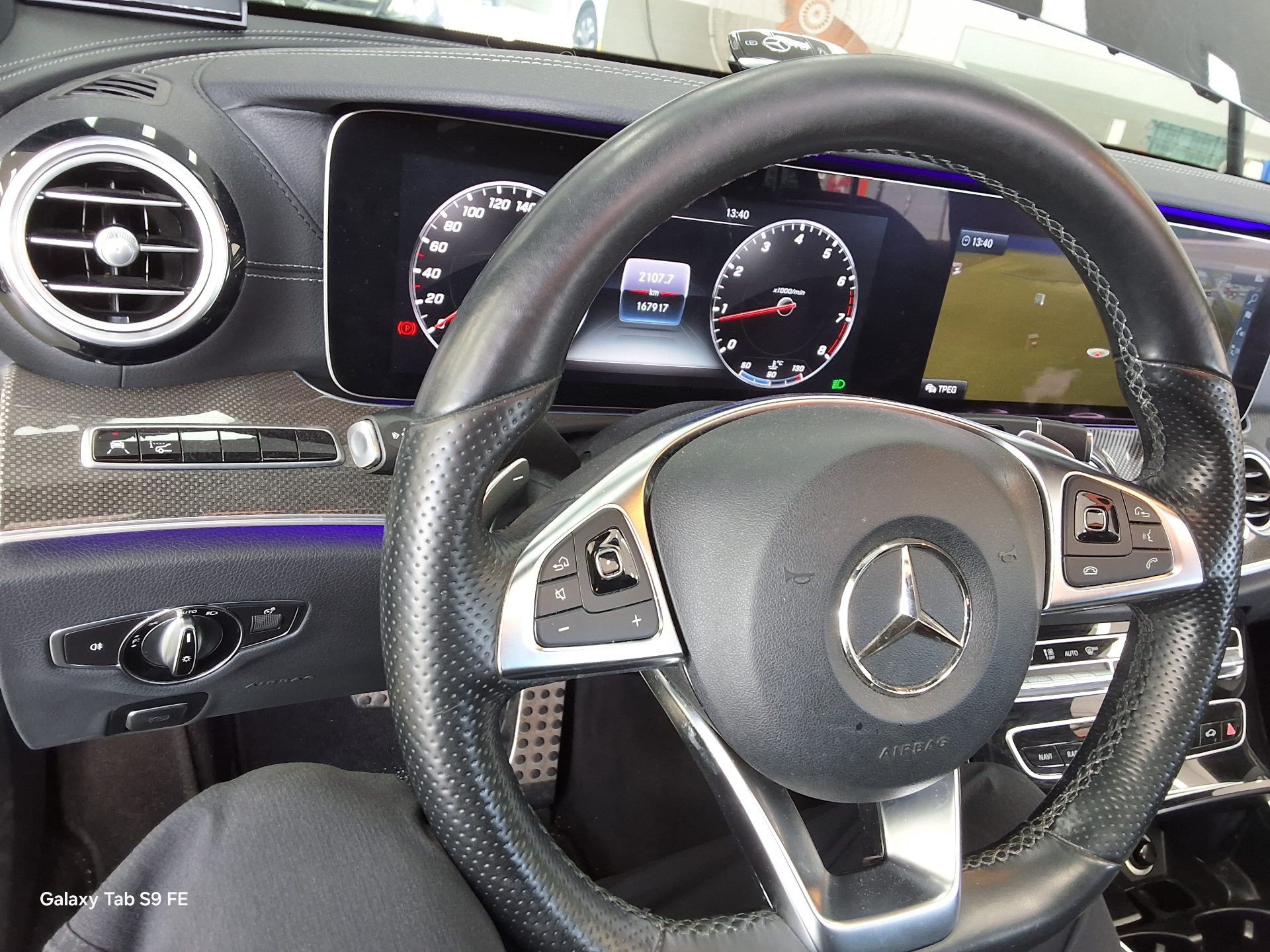 Mercedes-Benz E-Class 2018 - Image 16