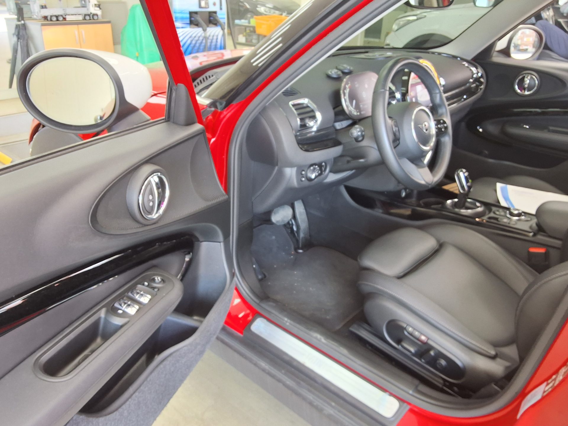 BMW MINI 2023 - Image 9